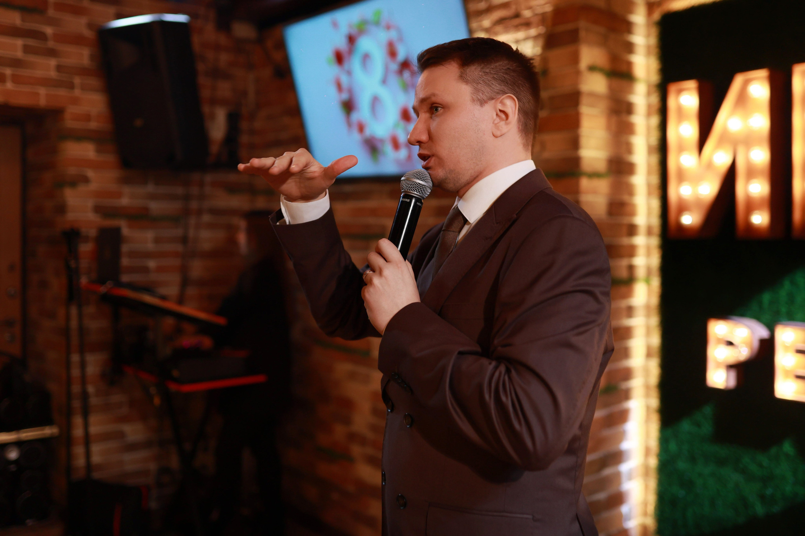 8 марта «Инжир». Andrey Pospelove. Фотограф в Саратове