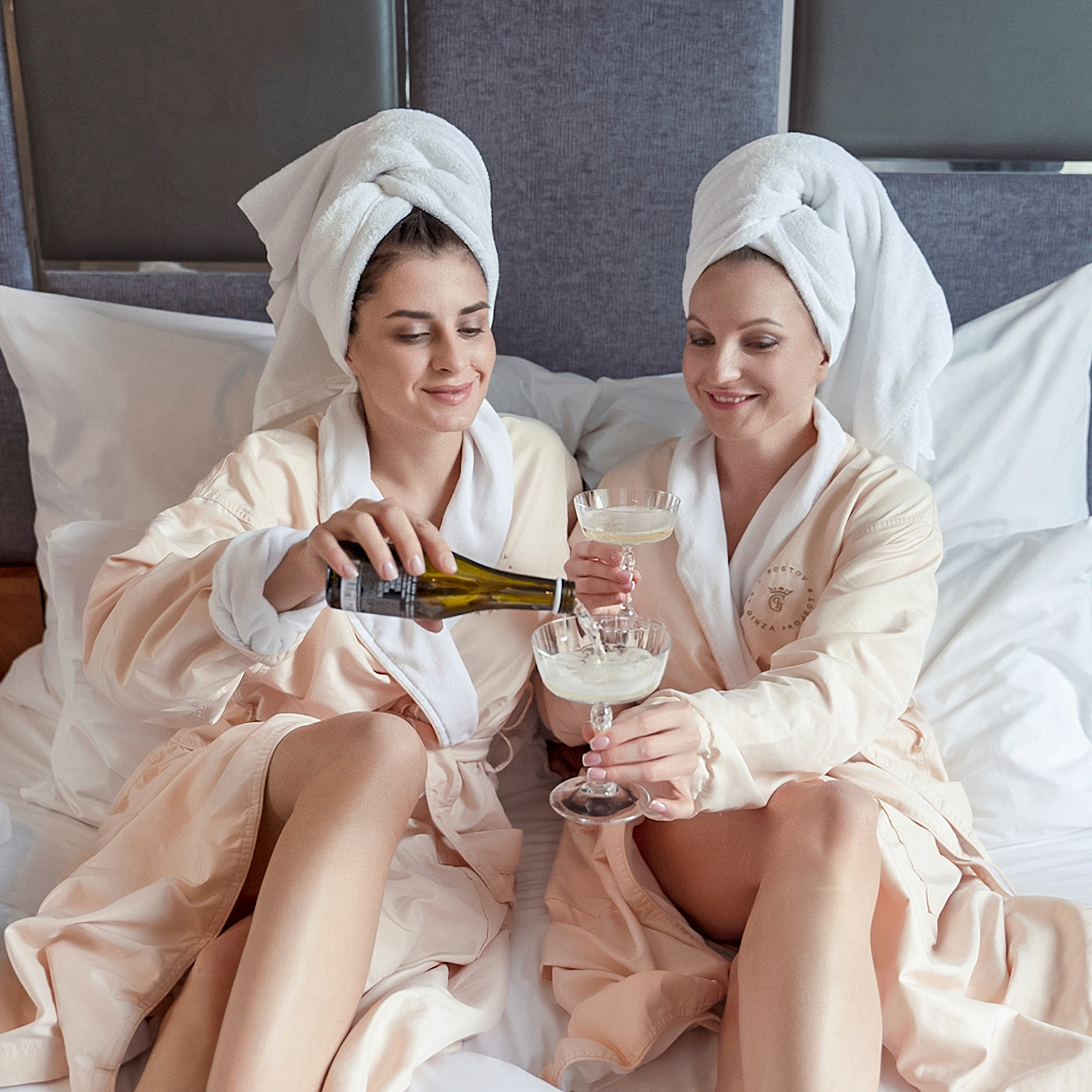 Основательницы женского сообщества Unique (1 съемка, 3 часа, 9 образов). Контент-фотограф Романова Светлана Ростов-на-Дону