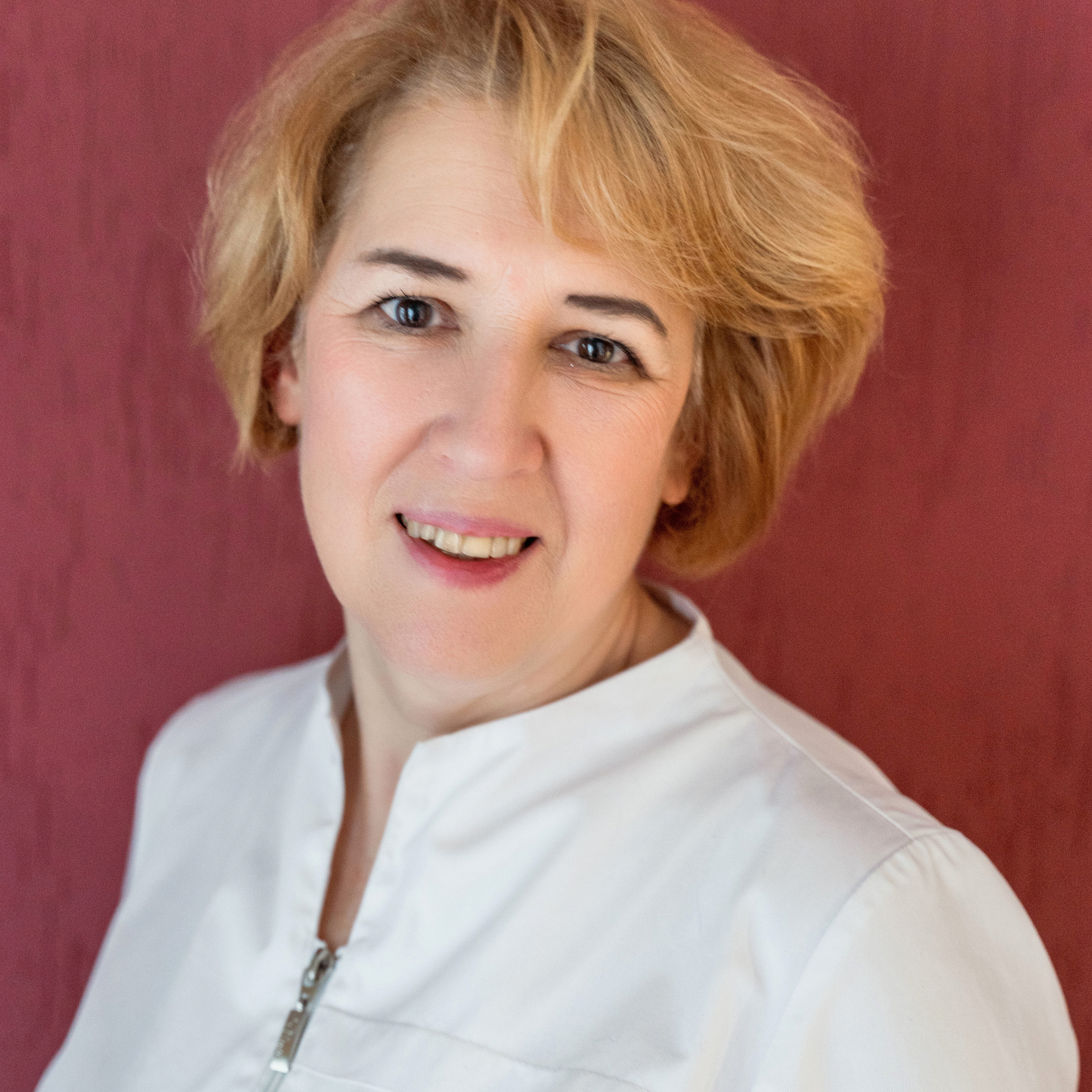 Педиатр Татьяна Немальцева (1 съемка, 3 часа, 8 образов + фото профиля). Контент-фотограф Романова Светлана Ростов-на-Дону