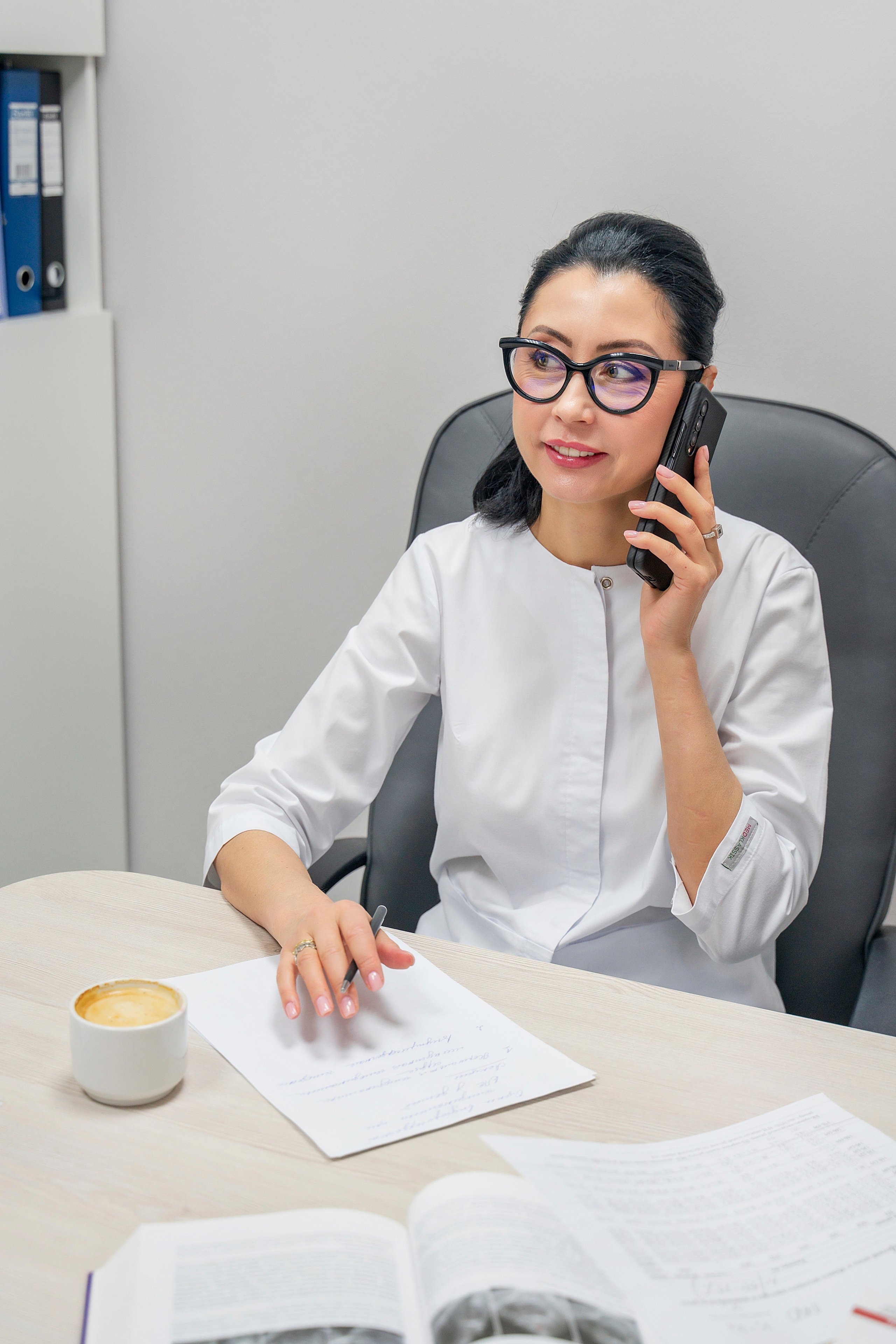 Руководитель клиники Наталья Можаева (1 съемка, 2 часа, 6 образов). Контент-фотограф Романова Светлана Ростов-на-Дону