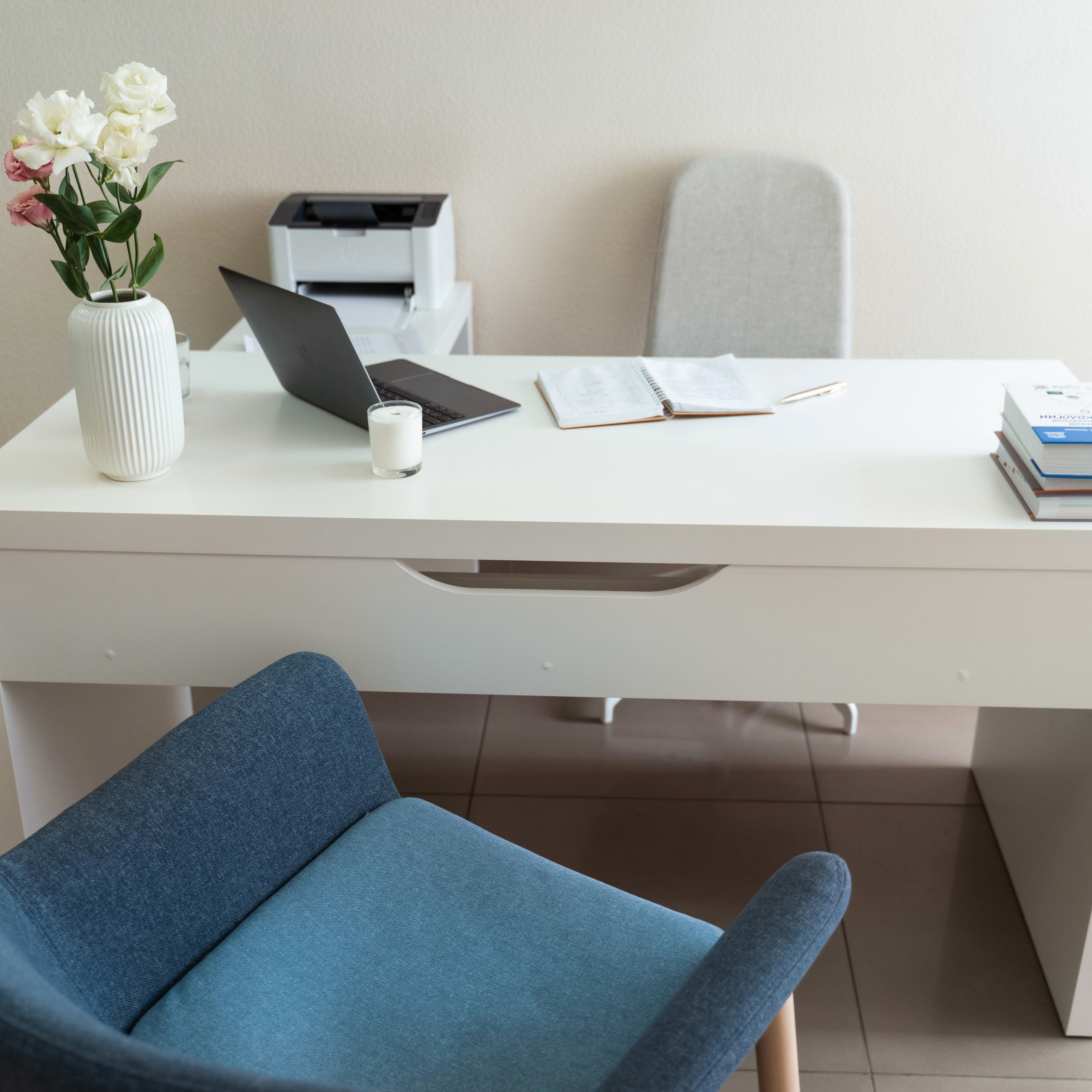 Врач превентивной медицины Наталья Хоронько (1 съемка, 2 часа, 7 образов). Контент-фотограф Романова Светлана Ростов-на-Дону