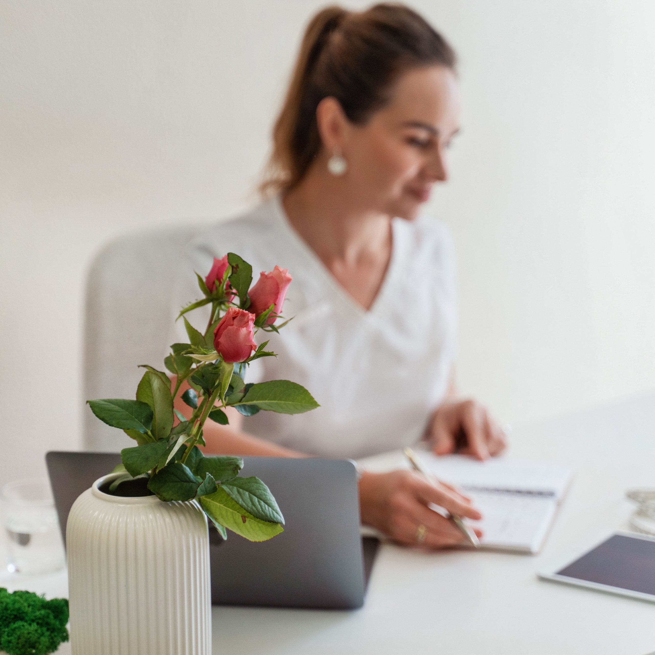 Врач превентивной медицины Наталья Хоронько (1 съемка, 2 часа, 7 образов). Контент-фотограф Романова Светлана Ростов-на-Дону