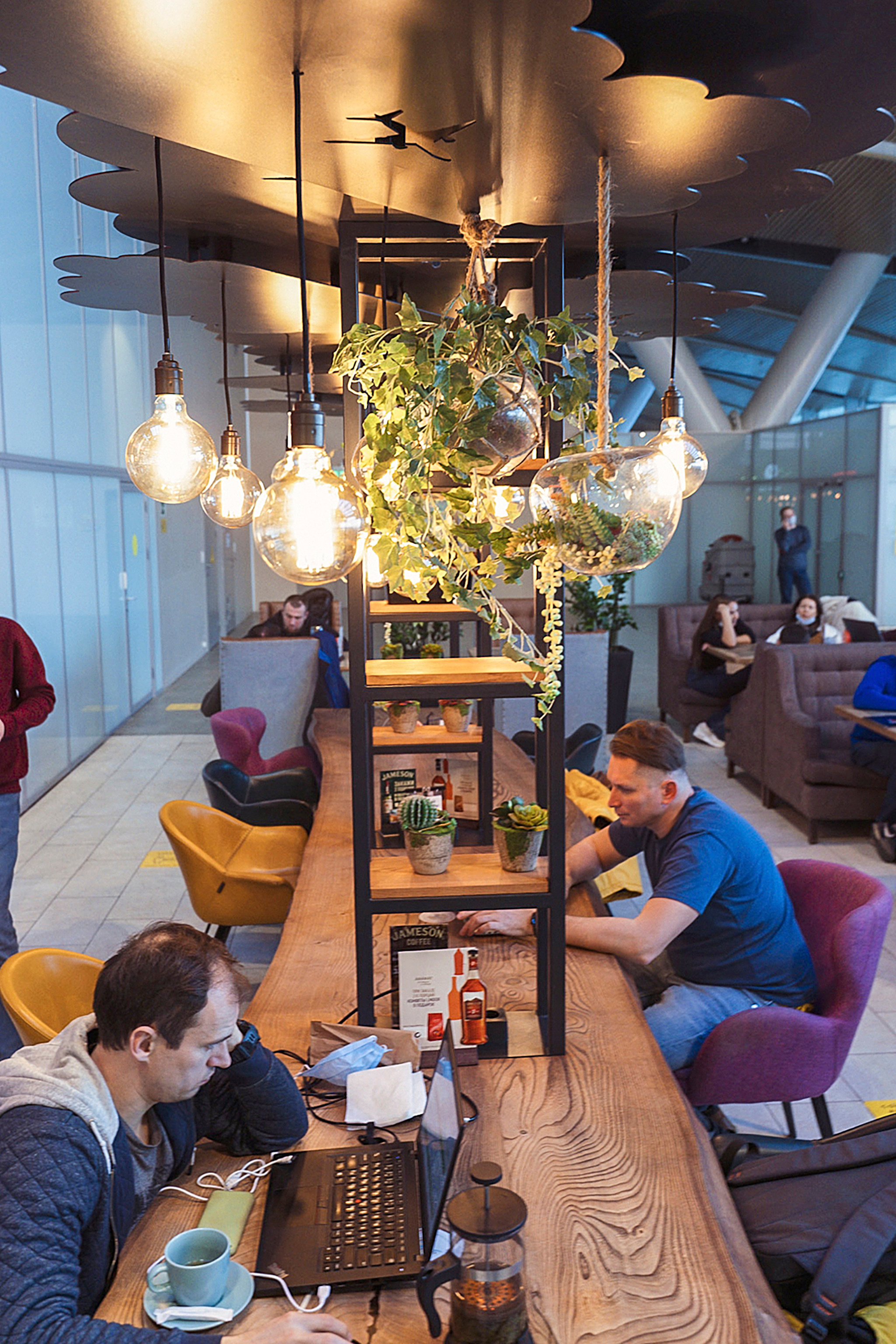 Реклама для кофейни аэропорт «Платов» (1 съемка, 3 часа). Контент-фотограф Романова Светлана Ростов-на-Дону