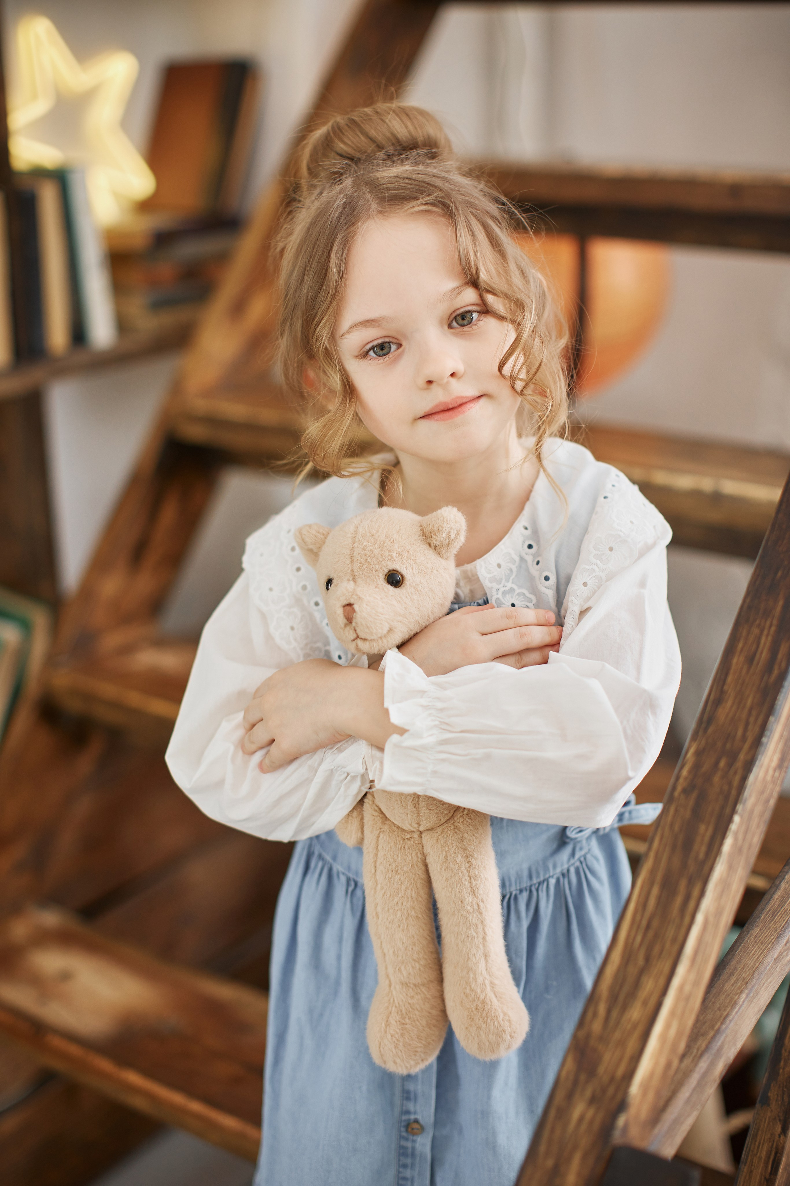 Портреты. Выпускные альбомы в городе Курган для всех