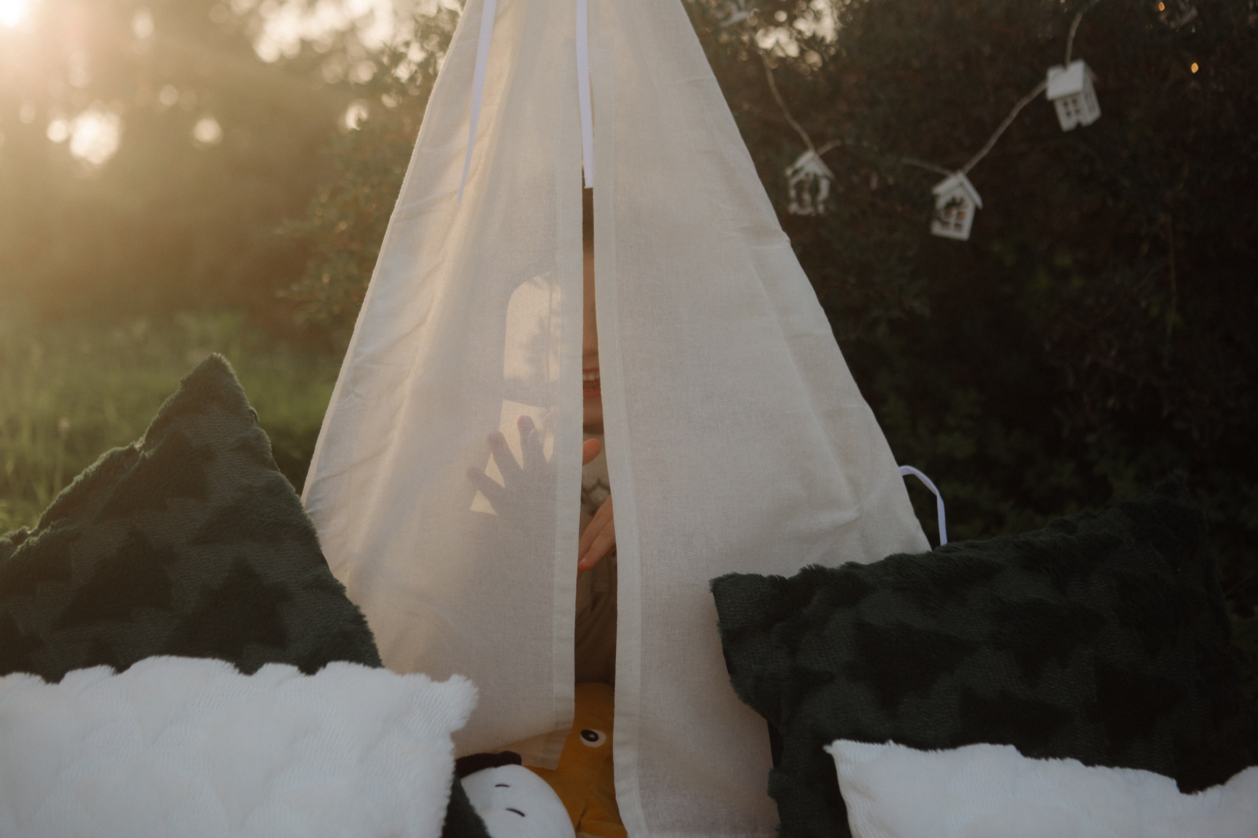 Anton + Nastya & Kirill. Portrait, family and pet photographer in Cyprus, Ksenia Bourdelle