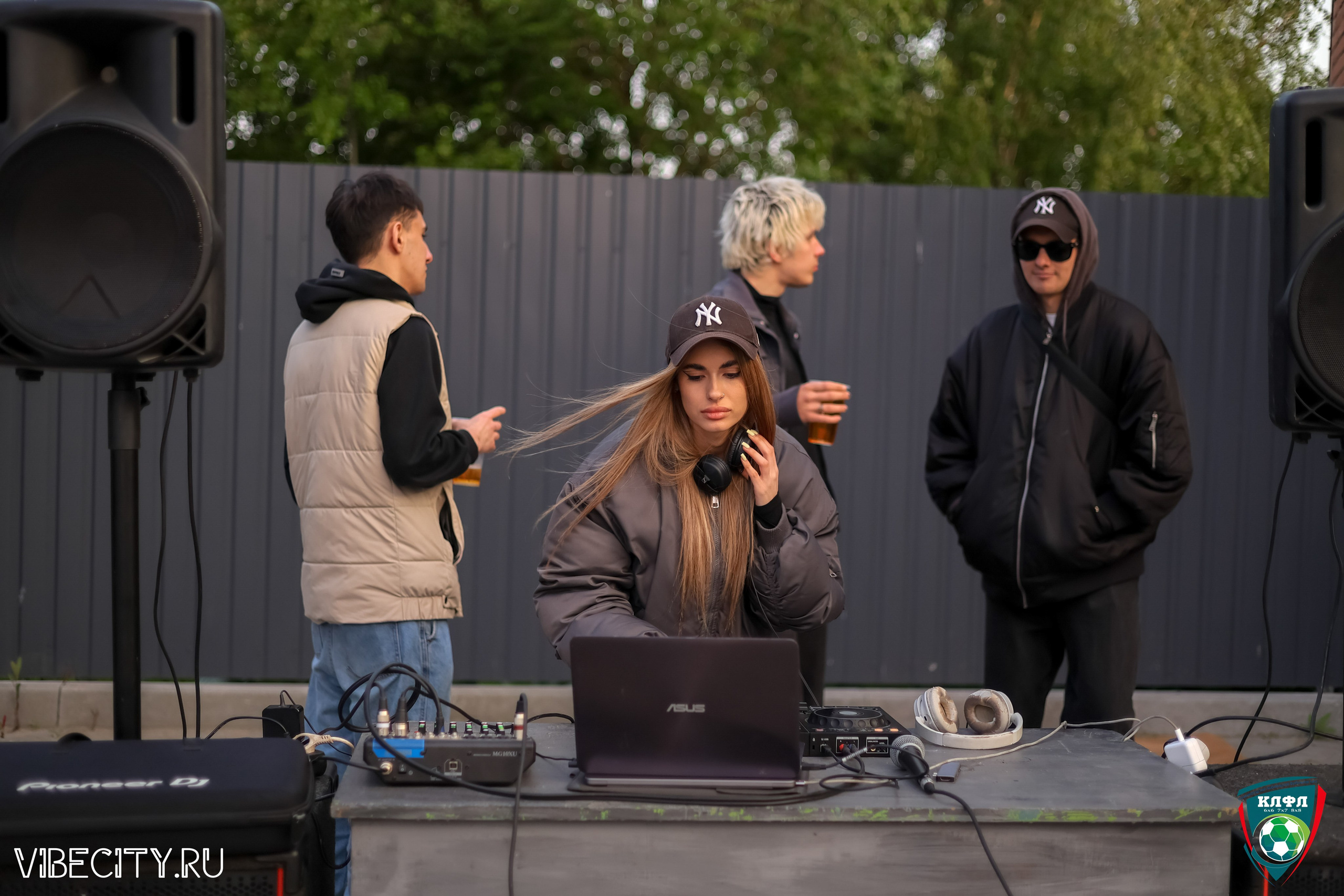 ПОДВЕДЕНИЕ ИТОГОВ ЧЕМПИОНАТА КЛФЛ. VIBECITY.RU Вайб Сити Ру Фоторепортажи Фотоотчеты Калининград