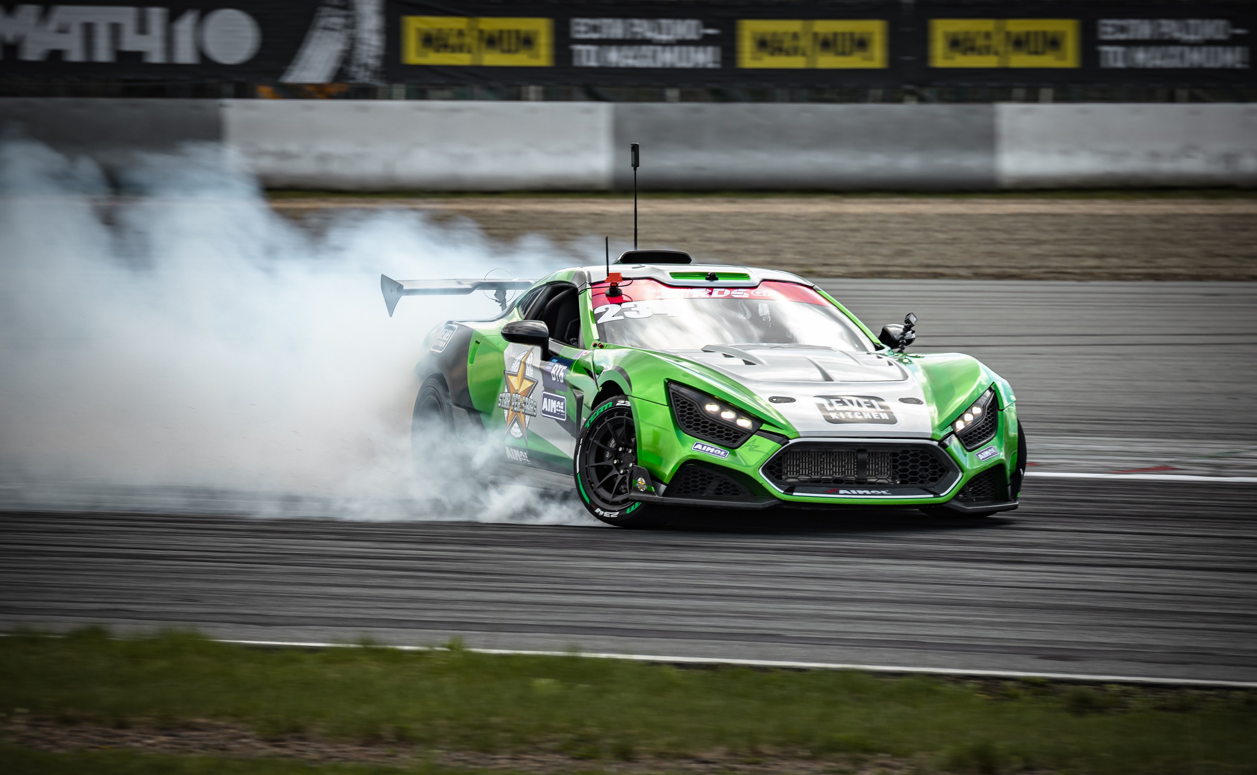 RDS GP. NE Cinema — backstage and reportage photography in cinema, music, Automotive and sport