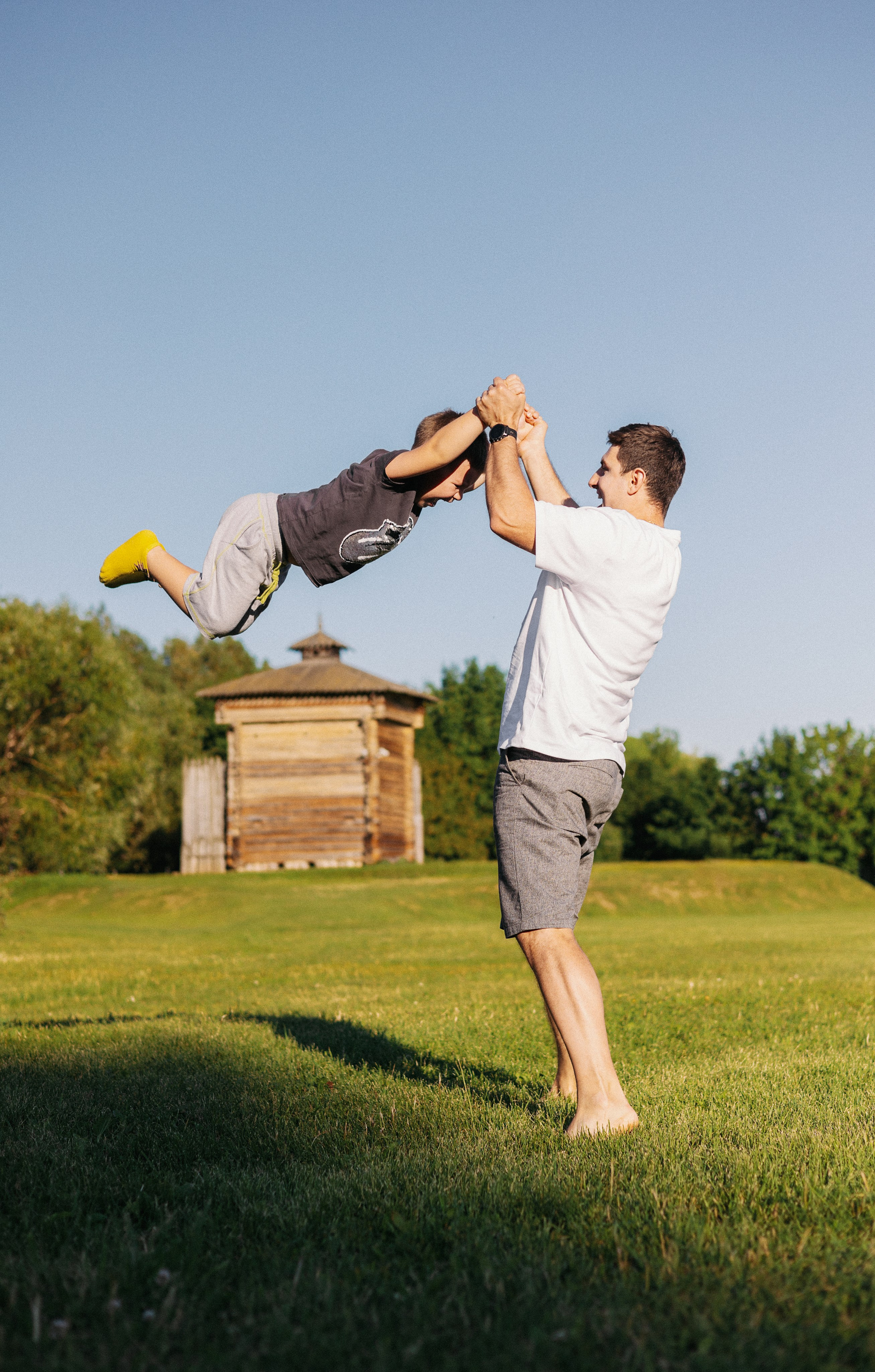 Семейная фотосессия в парке Коломенское. Портретный и семейный фотограф в Москве Мария Рослякова