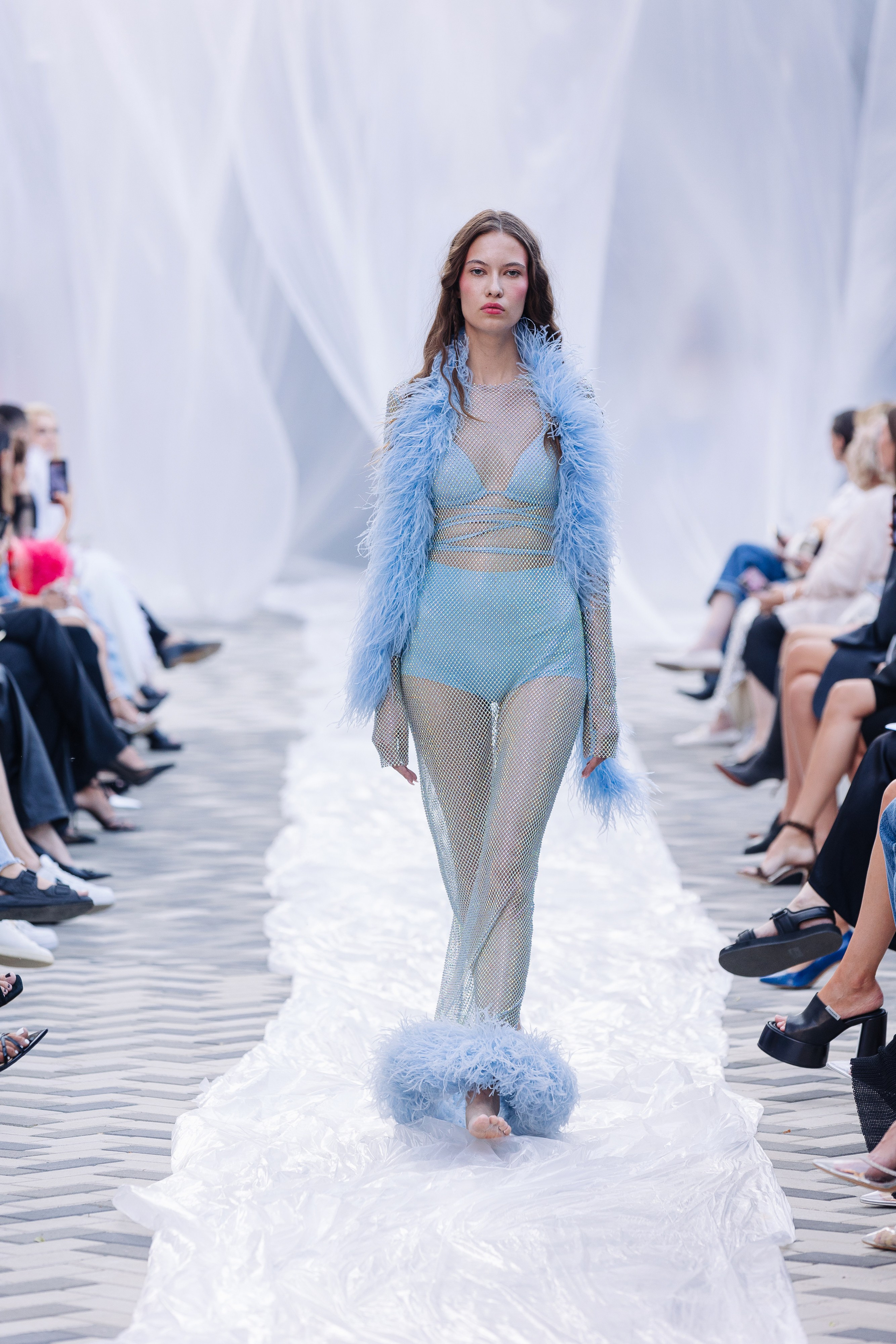 Aline at Outfit. Фотограф Олег Коровяков