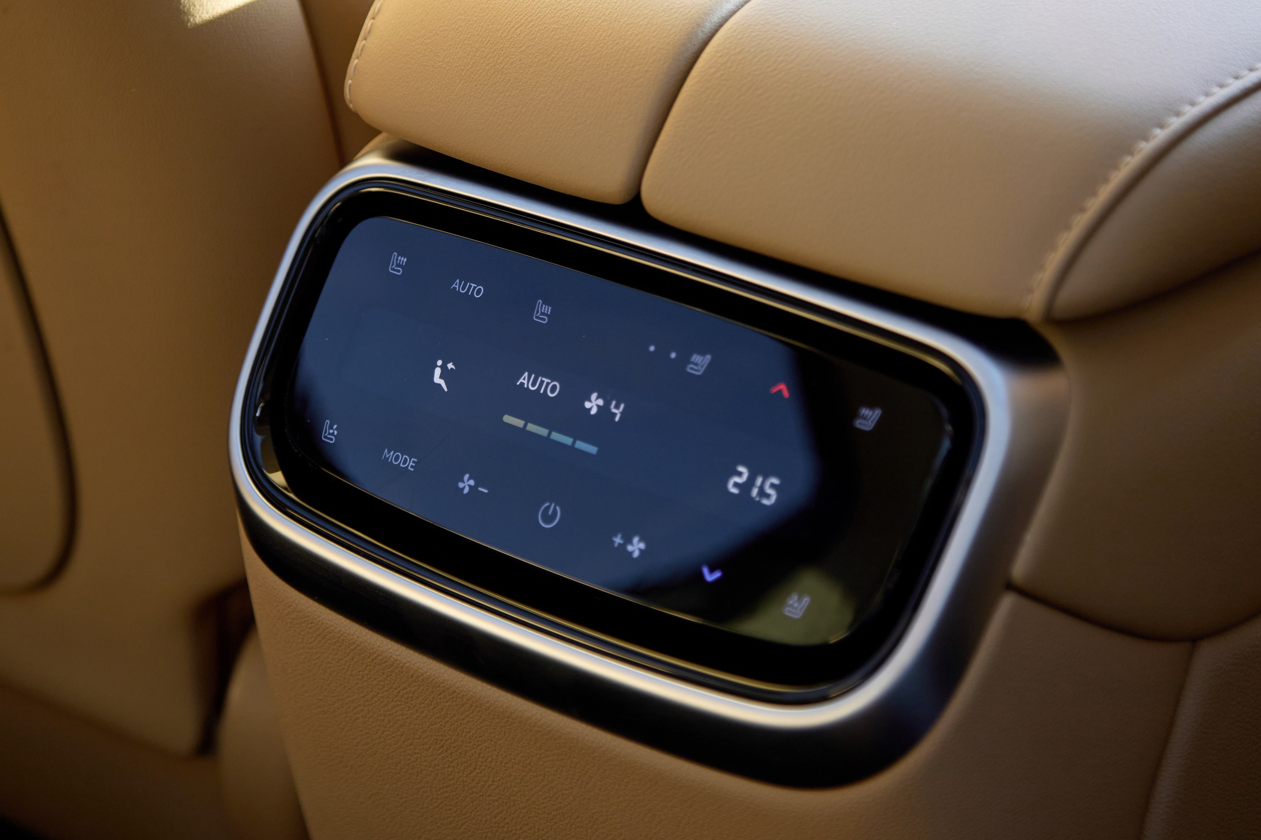 Seres M7. FM Media Сrew. Репортажные фото и видео