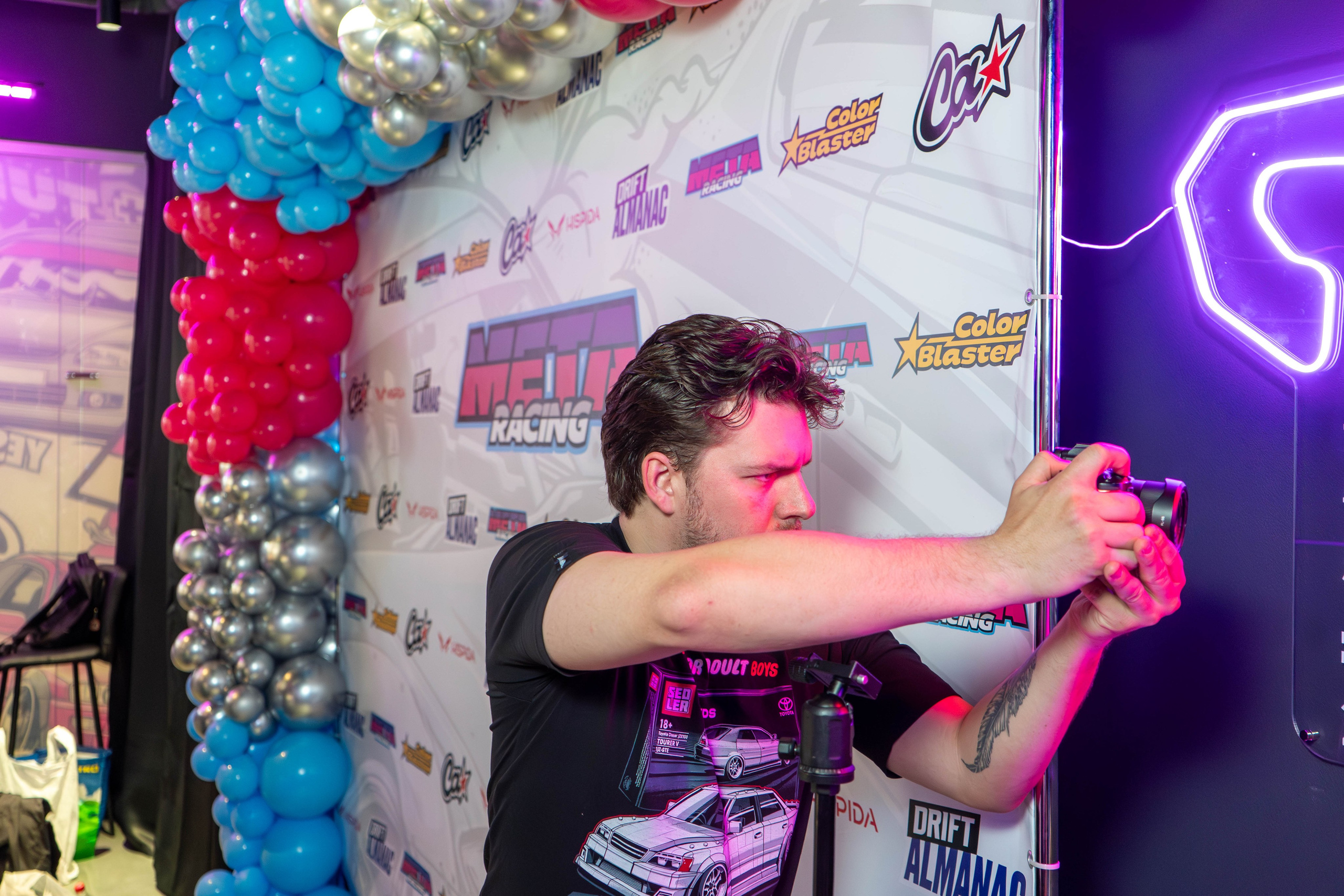 Открытие компьютерного клуба «Meta Racing». FM Media Сrew. Репортажные фото и видео