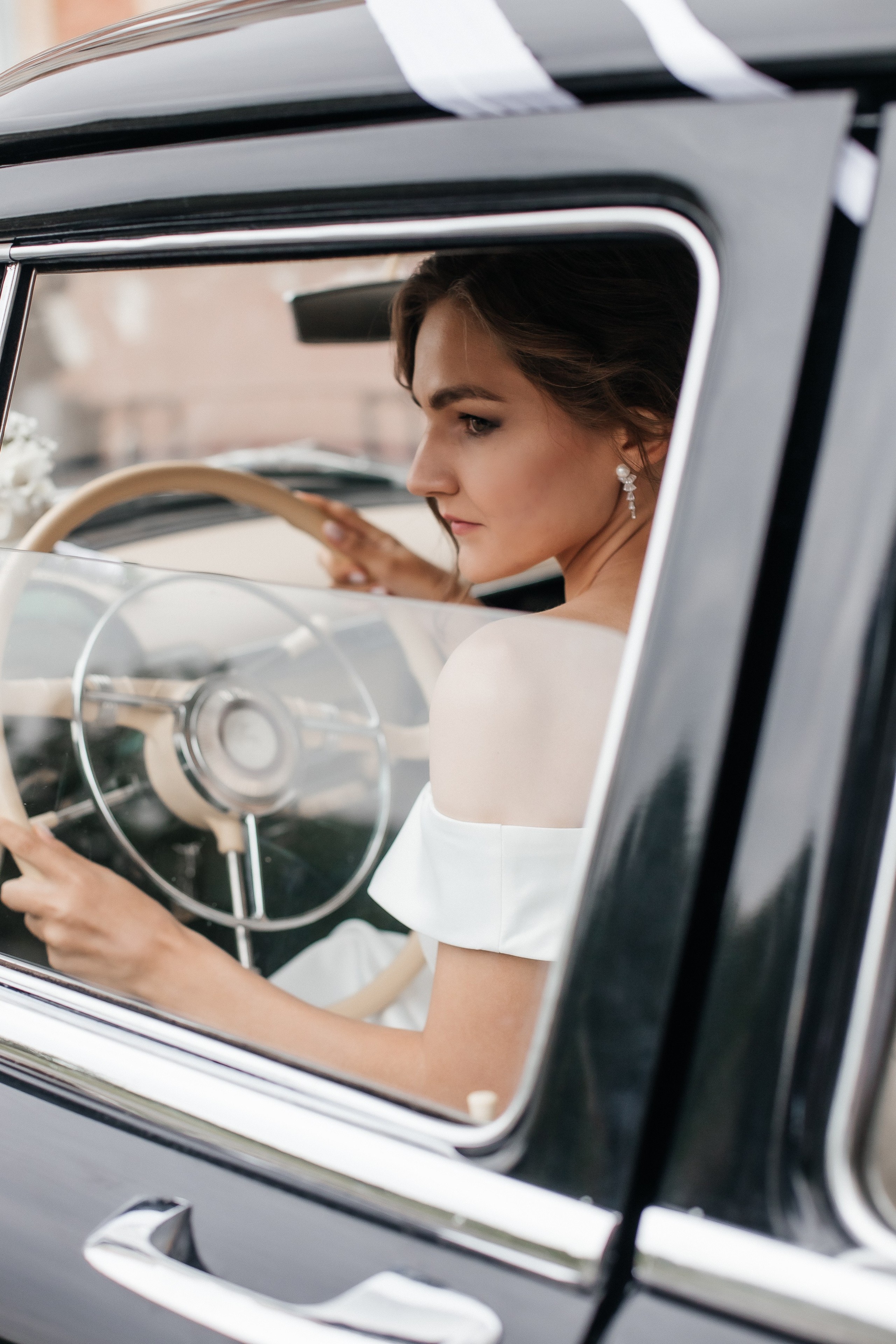 Пасмурно, гости, лимузин. Креативный и женский Фотограф Омске Наталья Лебедева