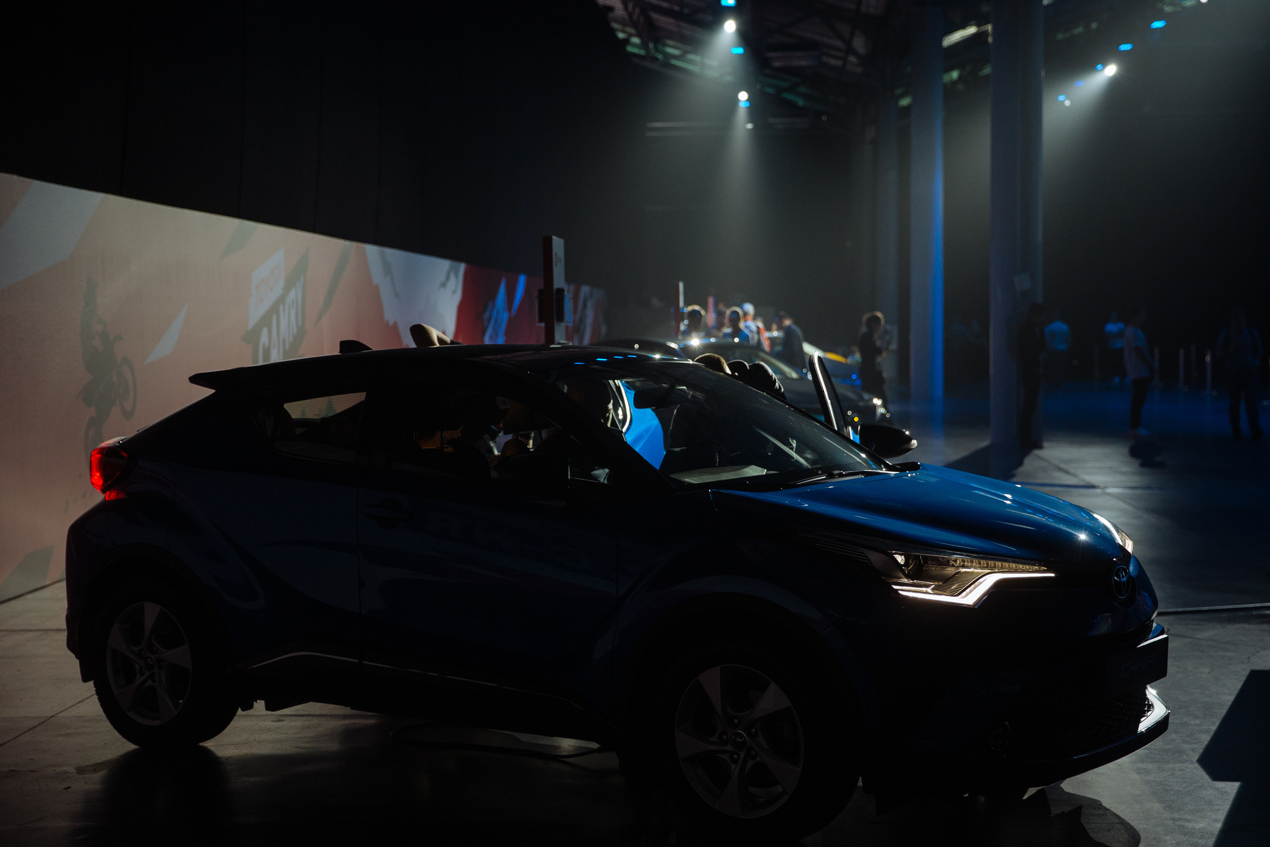 TOYOTA RAV 4. Портфолио свадебного фотографа. Роман Каргаполов
