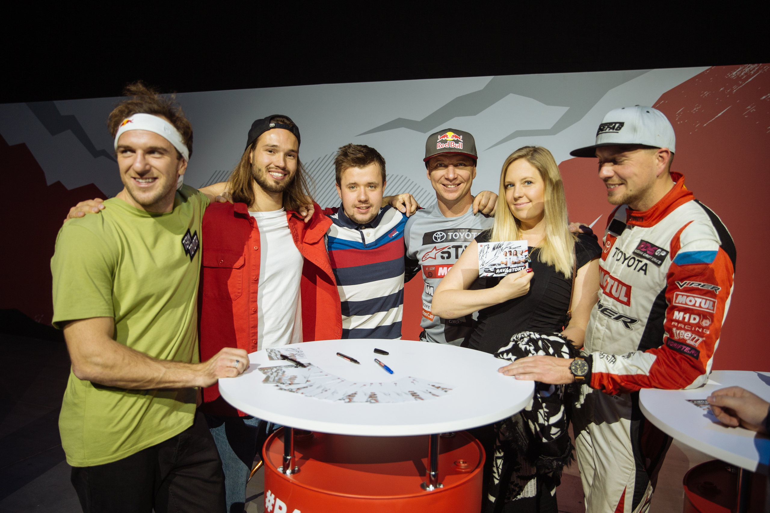 TOYOTA RAV 4. Портфолио свадебного фотографа. Роман Каргаполов