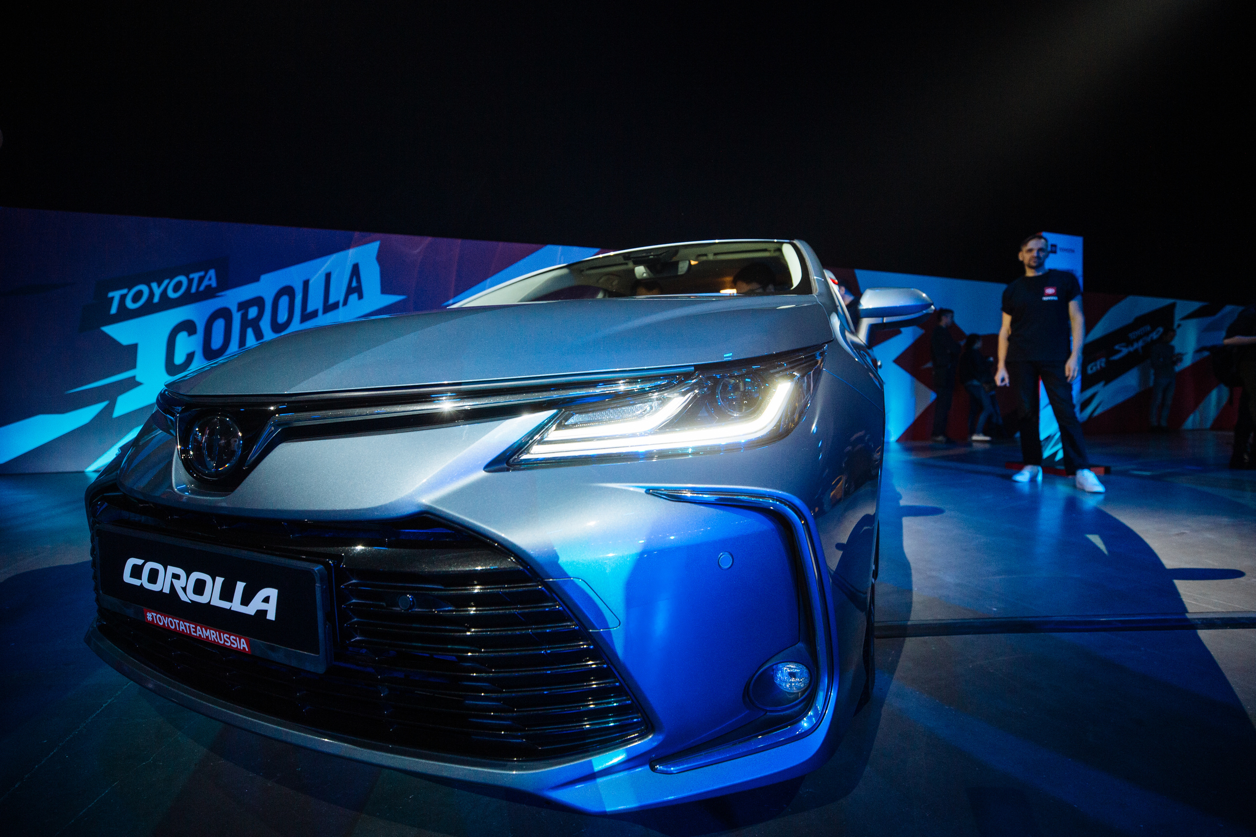 TOYOTA RAV 4. Портфолио свадебного фотографа. Роман Каргаполов