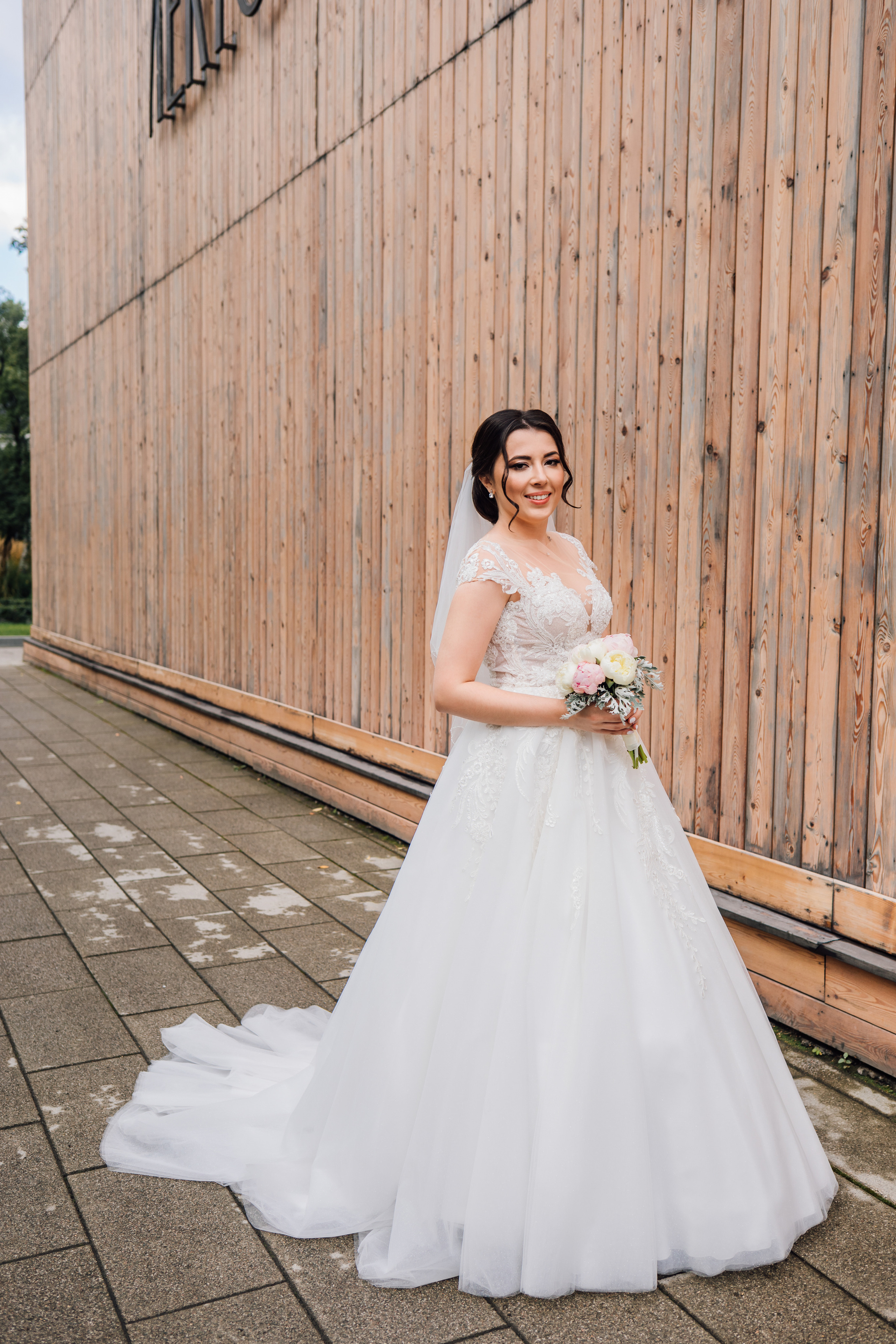 Лиля и Коля. ВДНХ. Свадебный и семейный фотограф в Москве Евгения Лисина