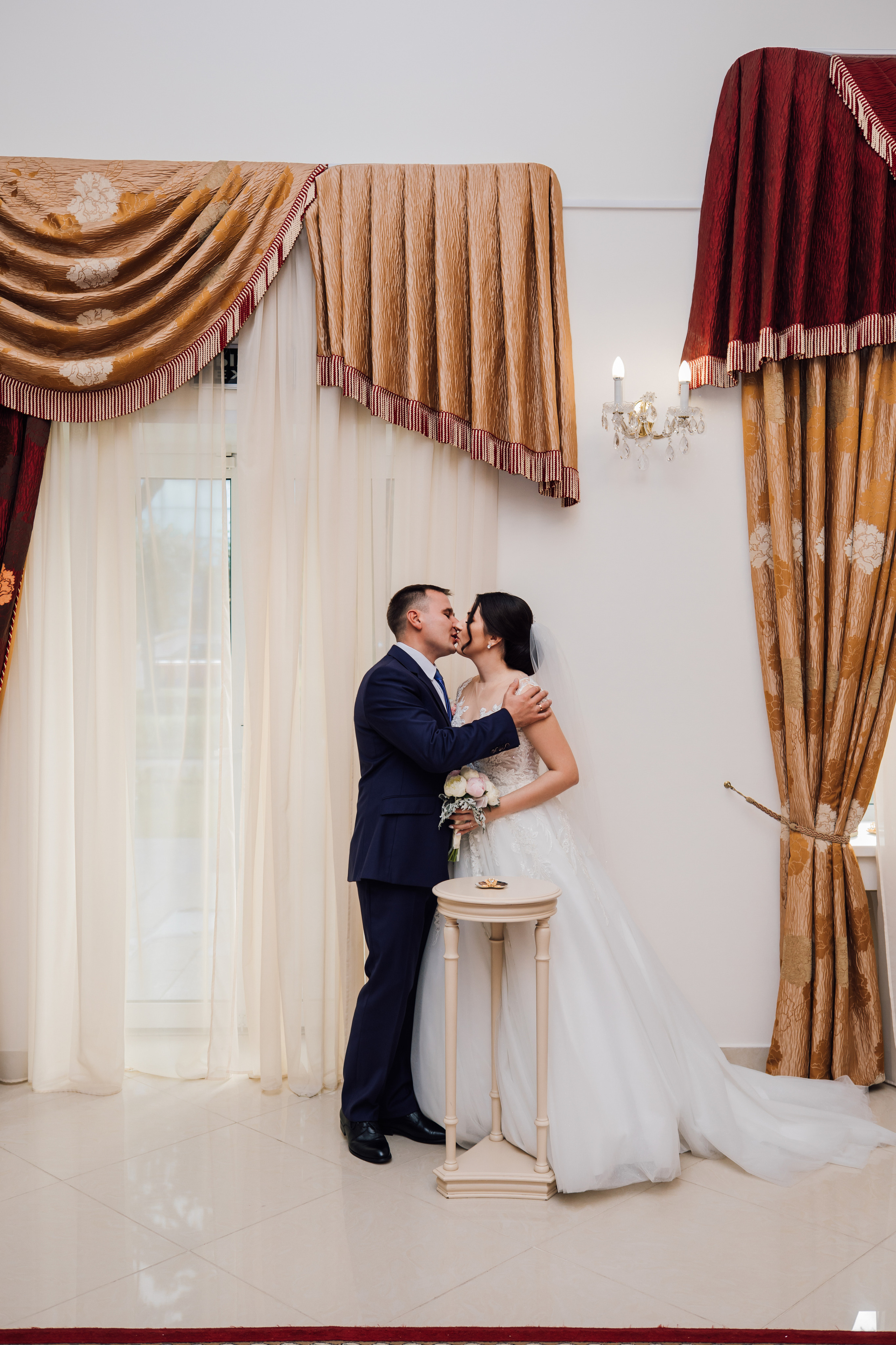 Лиля и Коля. ВДНХ. Свадебный и семейный фотограф в Москве Евгения Лисина