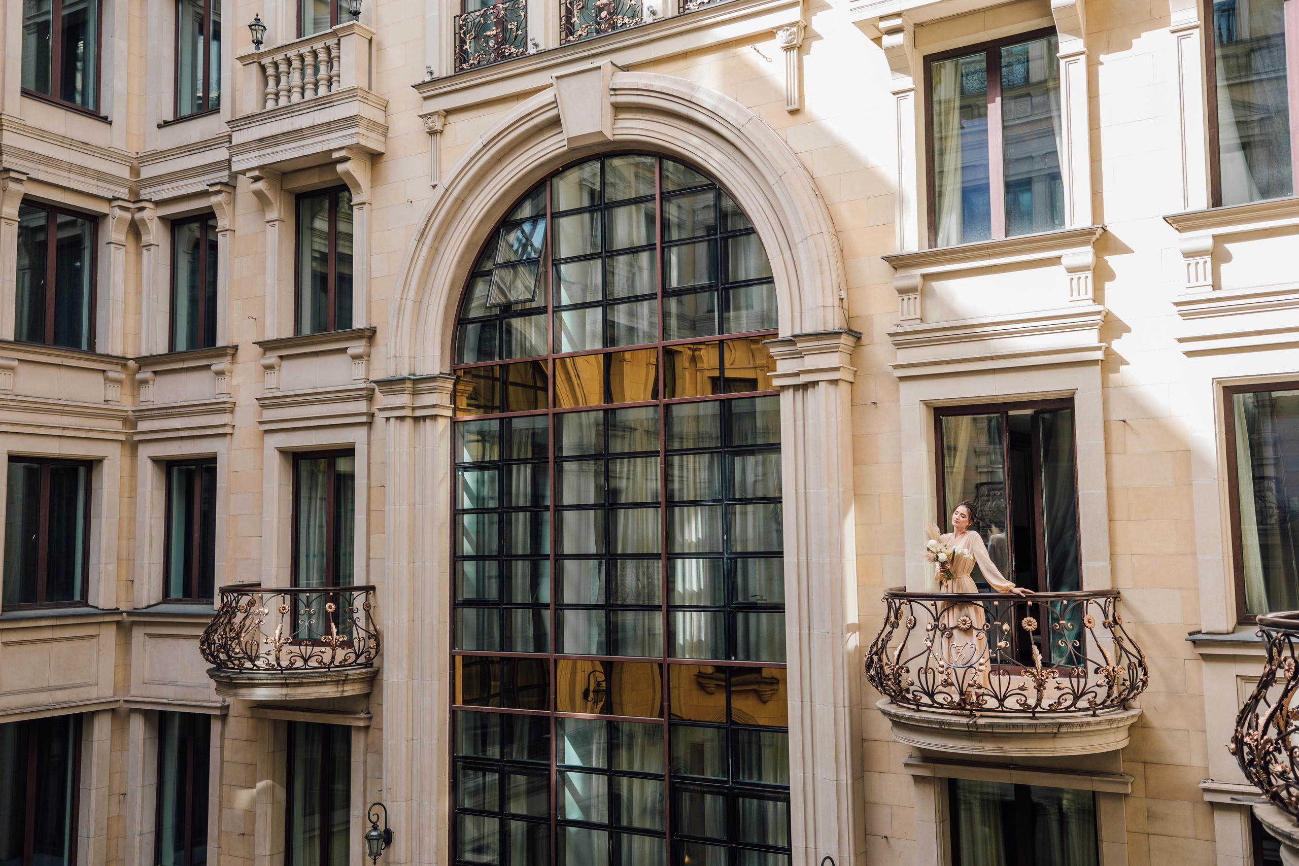 Натали и Рауль. Отель St. Regis. Свадебный и семейный фотограф в Москве Евгения Лисина