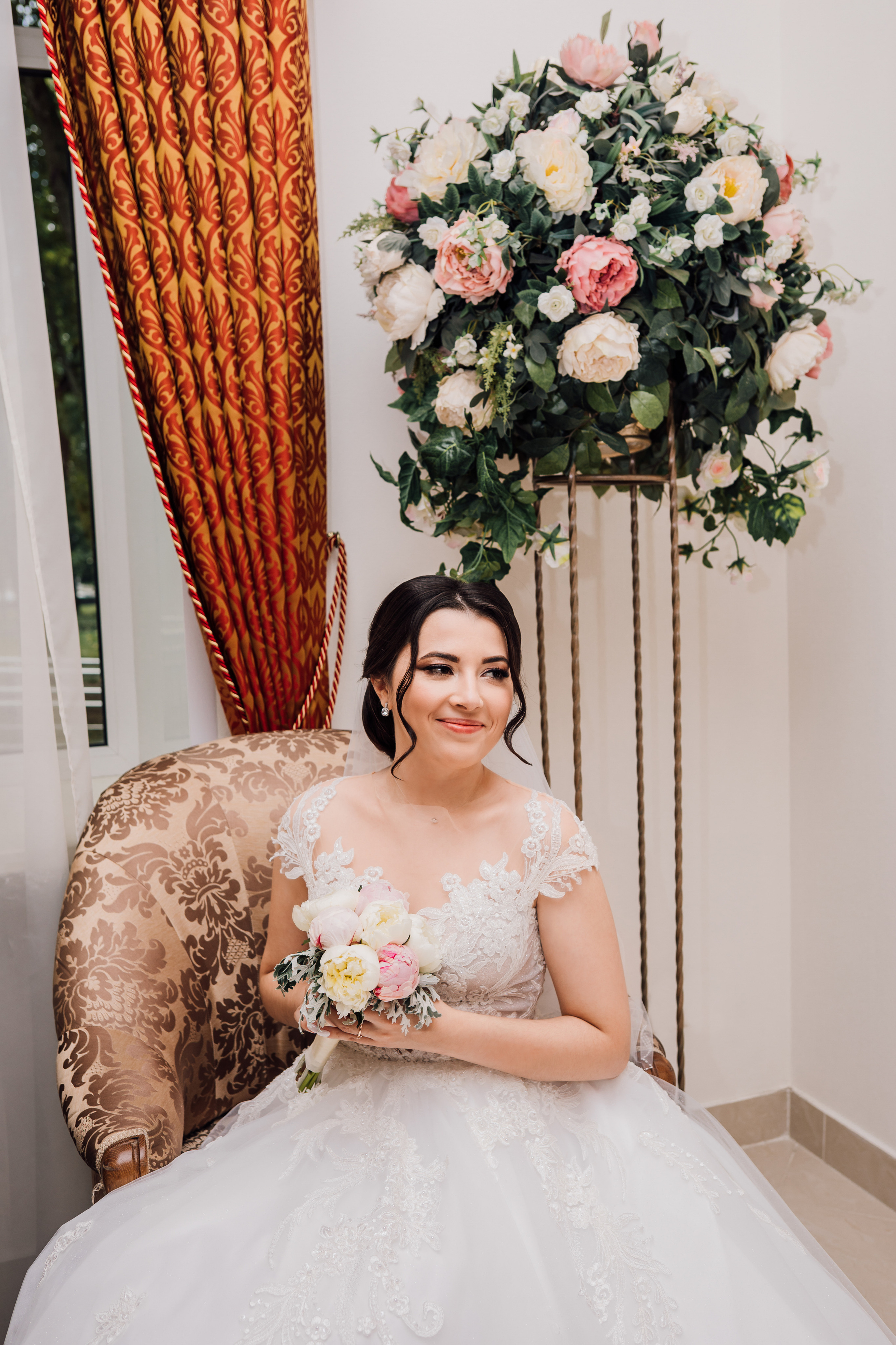 Лиля и Коля. ВДНХ. Свадебный и семейный фотограф в Москве Евгения Лисина