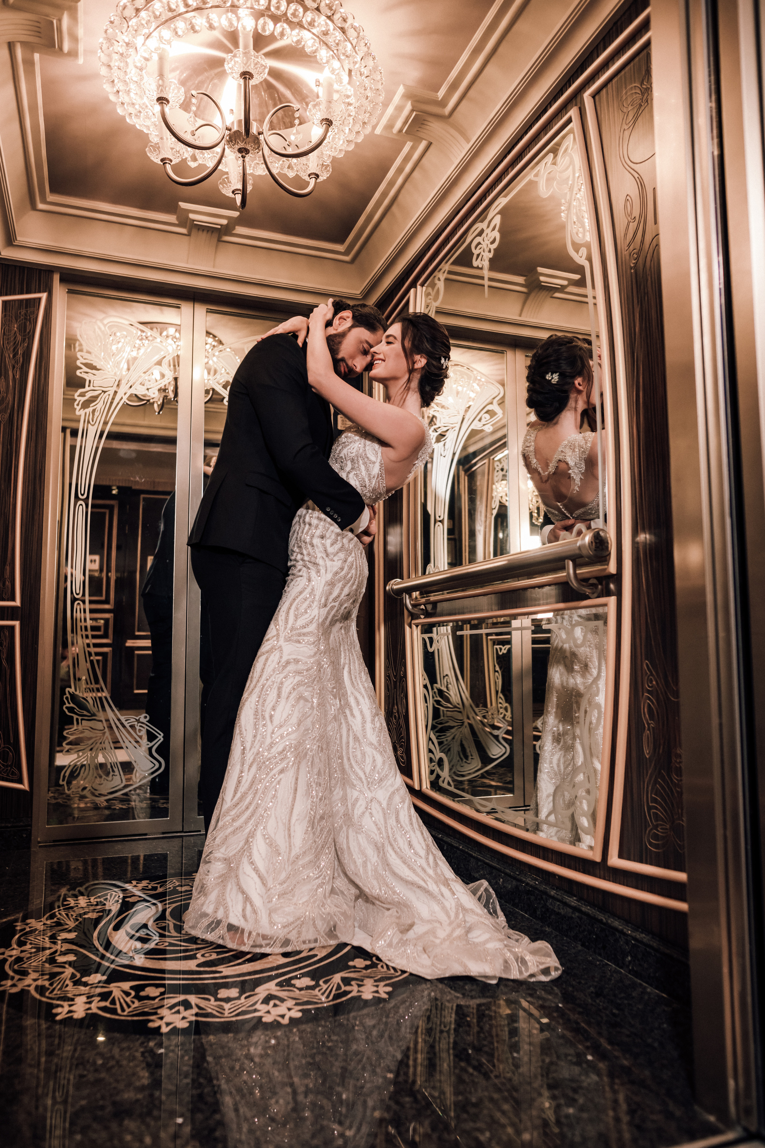 Натали и Рауль. Отель St. Regis. Свадебный и семейный фотограф в Москве Евгения Лисина