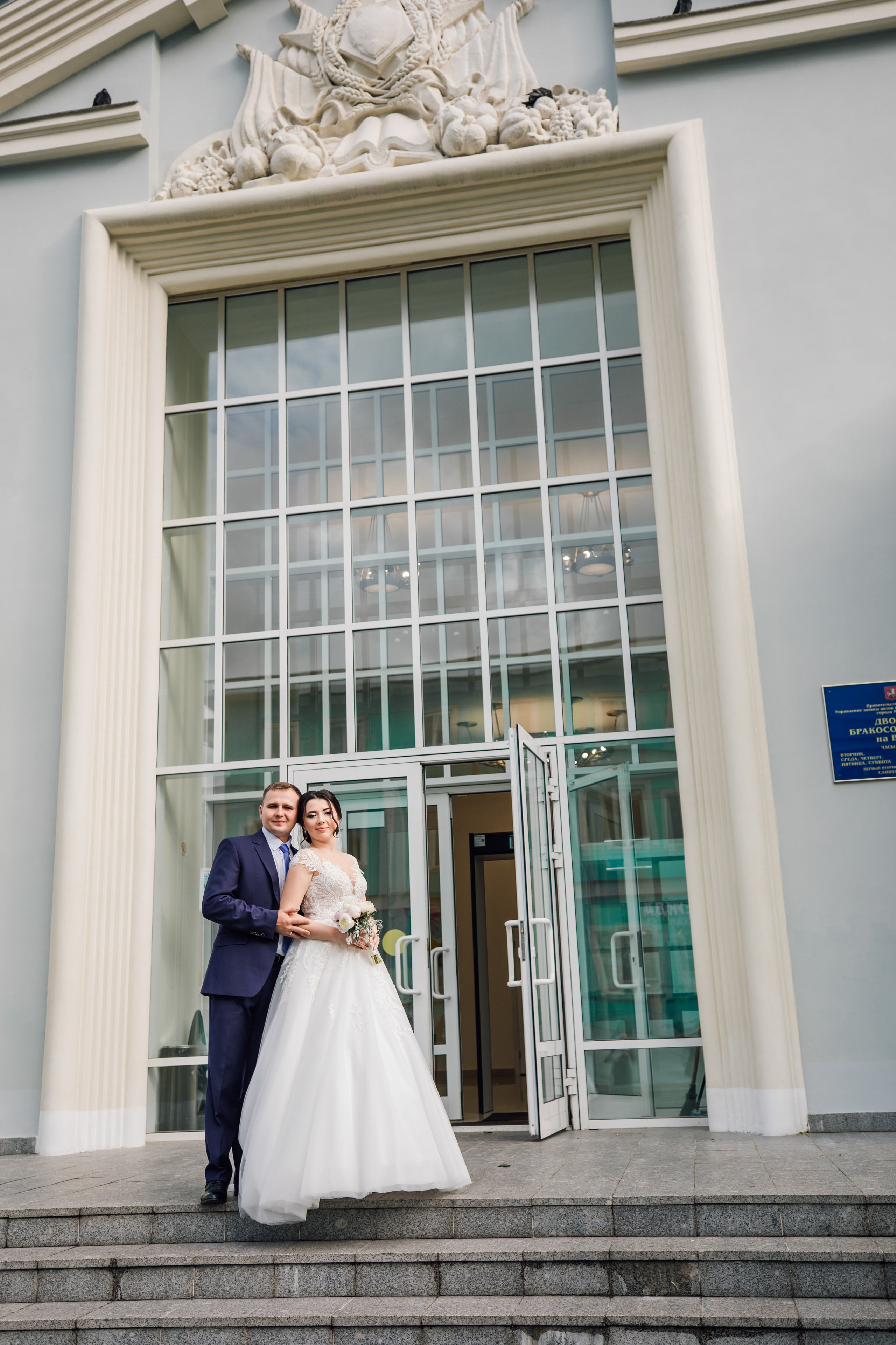 Лиля и Коля. ВДНХ. Свадебный и семейный фотограф в Москве Евгения Лисина