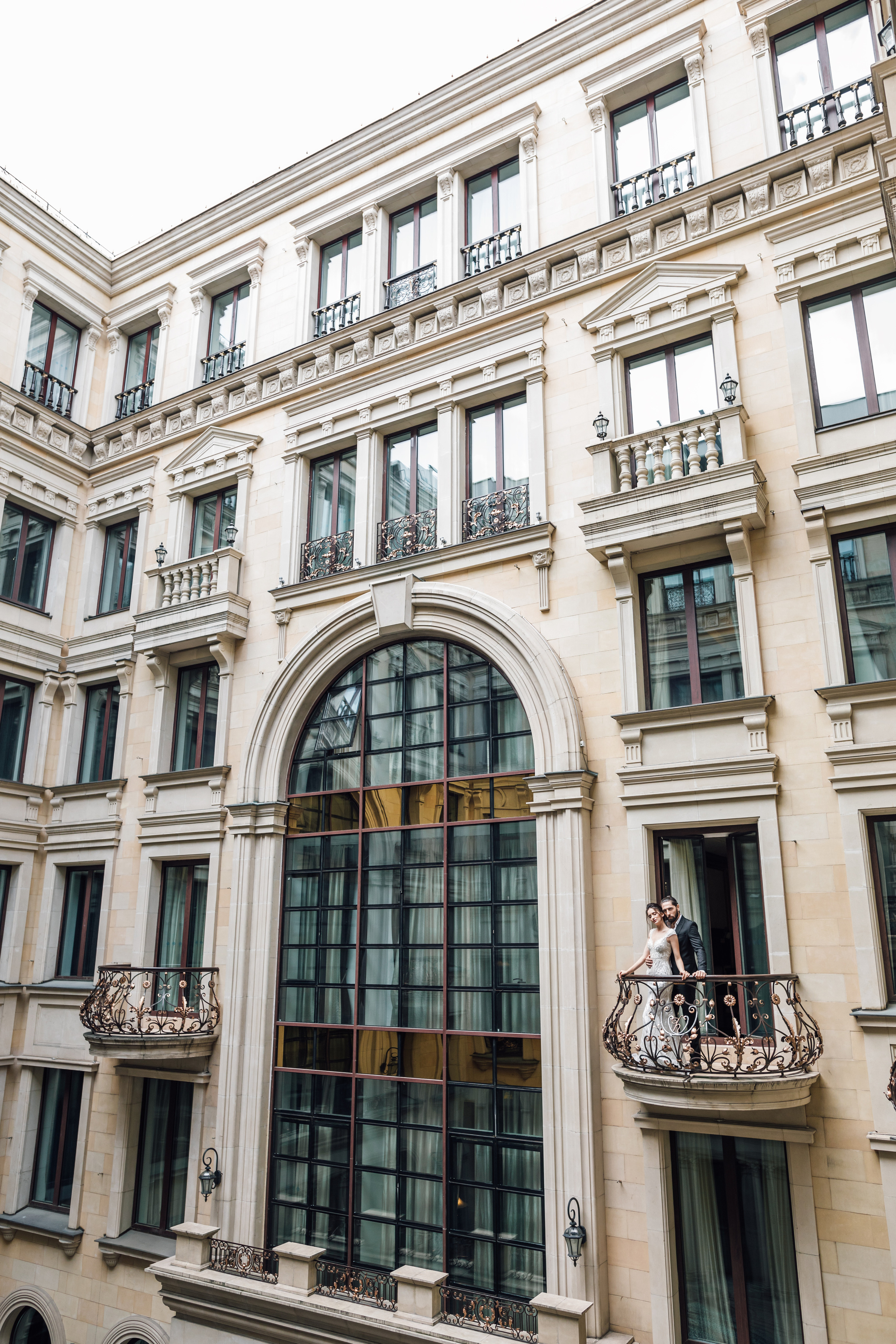 Натали и Рауль. Отель St. Regis. Свадебный и семейный фотограф в Москве Евгения Лисина