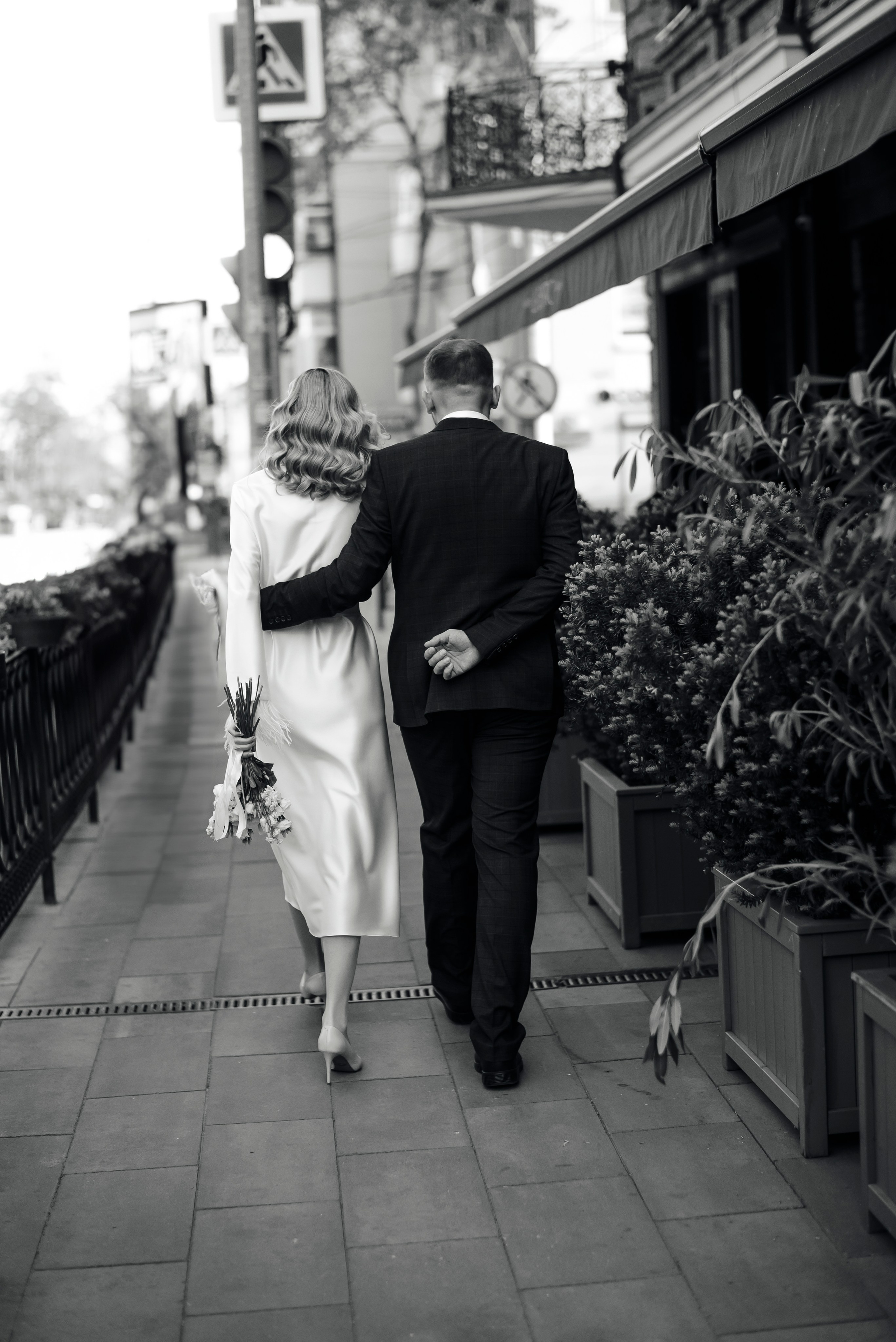 Прогулка по Большой Садовой. Свадебный фотограф Ростов-на-Дону от 4 400 руб. |Кристина Гайсенюк