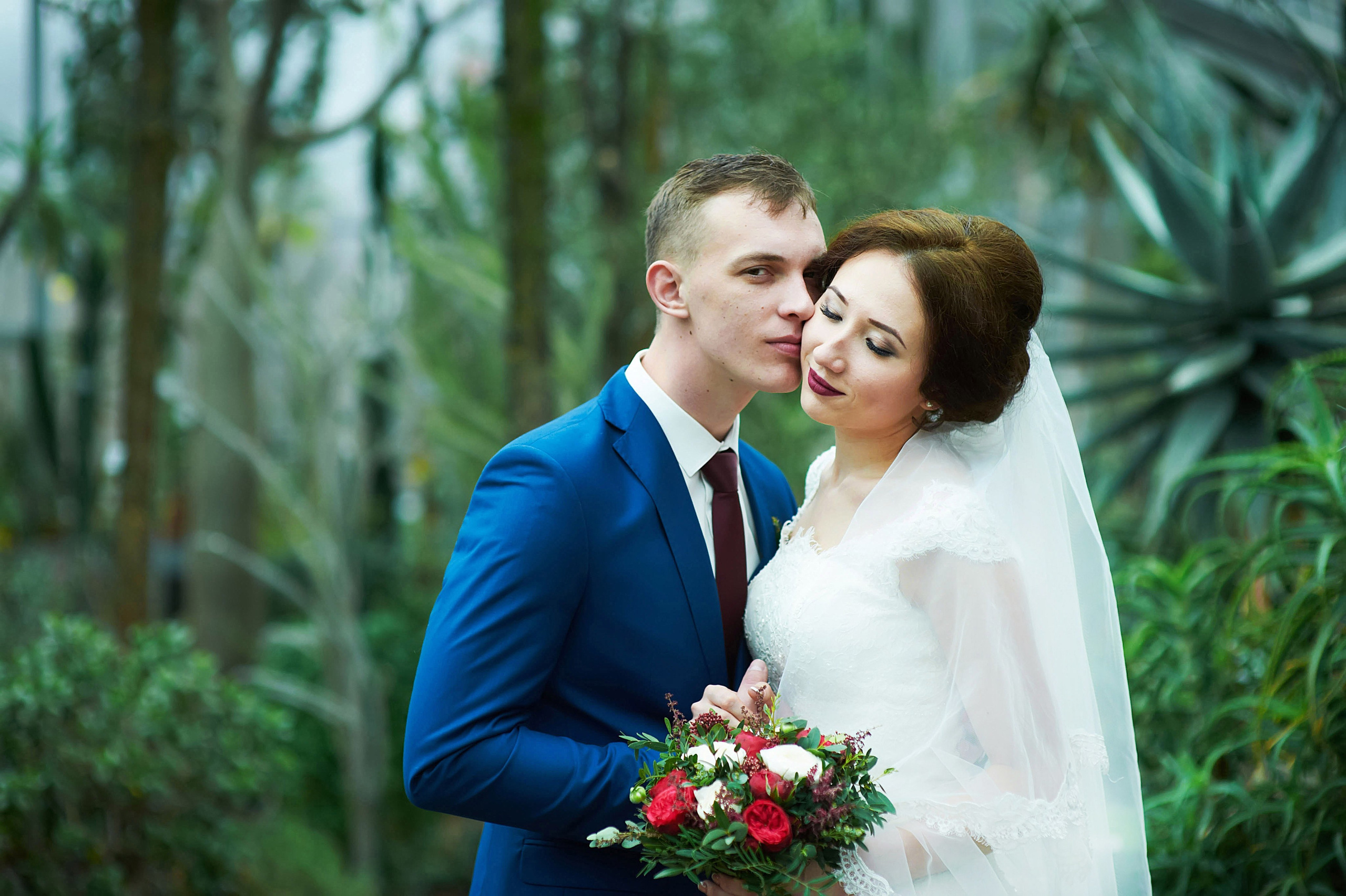 Индира и Дмитрий (свадебная фотосессия в Ботаническом саду и в фотостудии). Портретный, семейный и свадебный фотограф в Санкт-Петербурге и в Пушкине Ширяев Денис