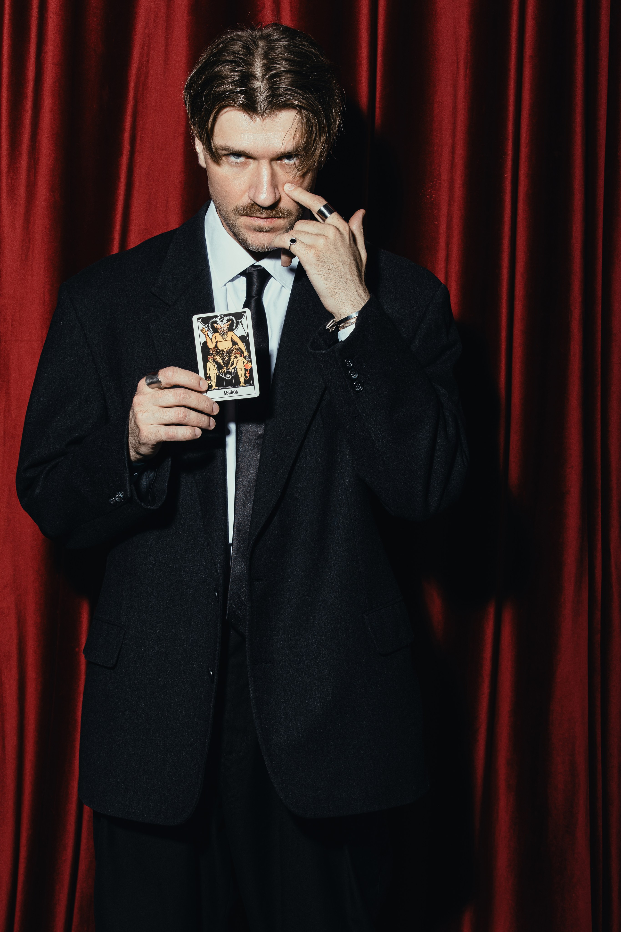 THE DEVIL WEARS WHAT?. Репортажный Свадебный Портретный фотограф Москва Владимир Филин