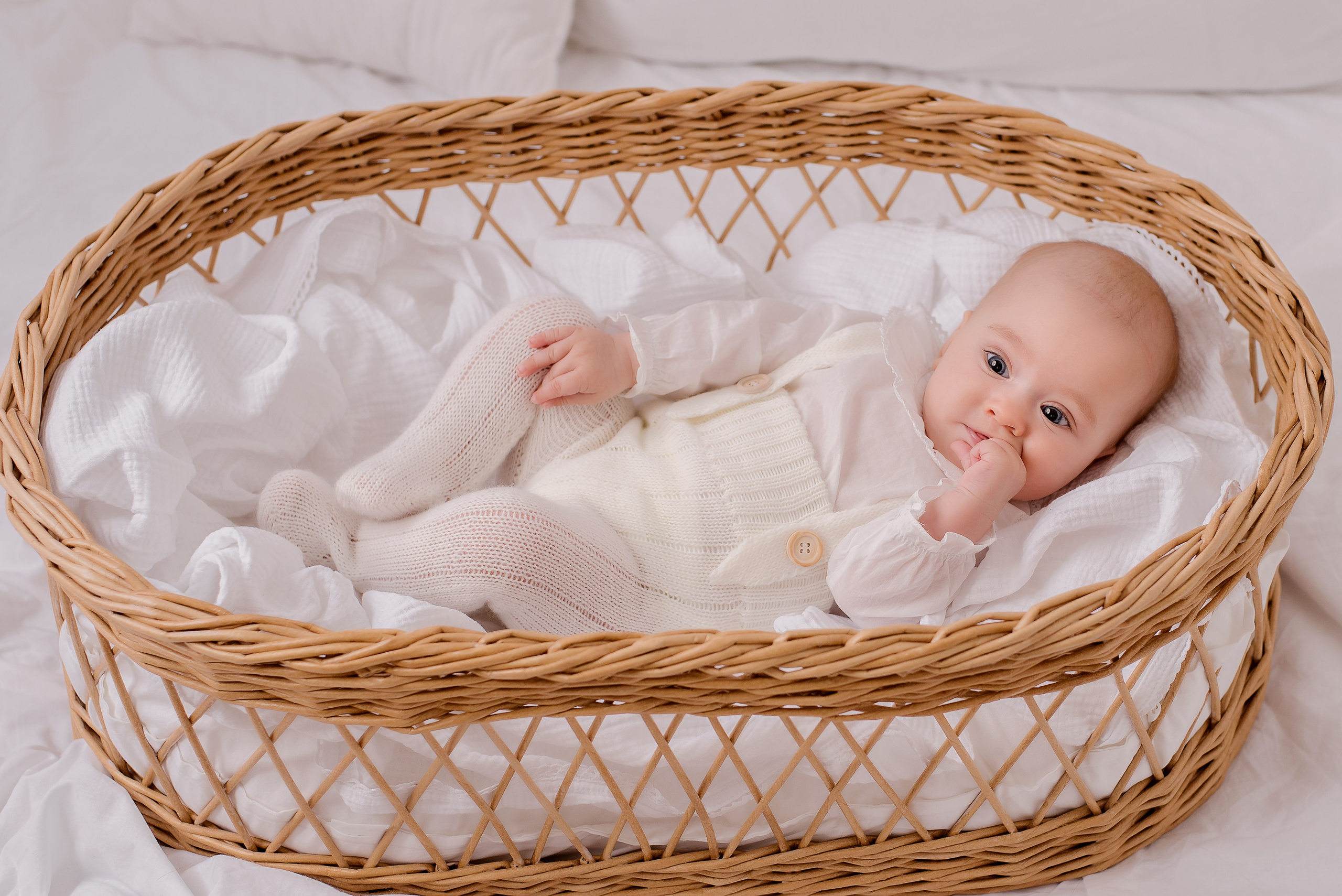 София 4 месяцев. Детский фотограф в Долгопрудном и Москве