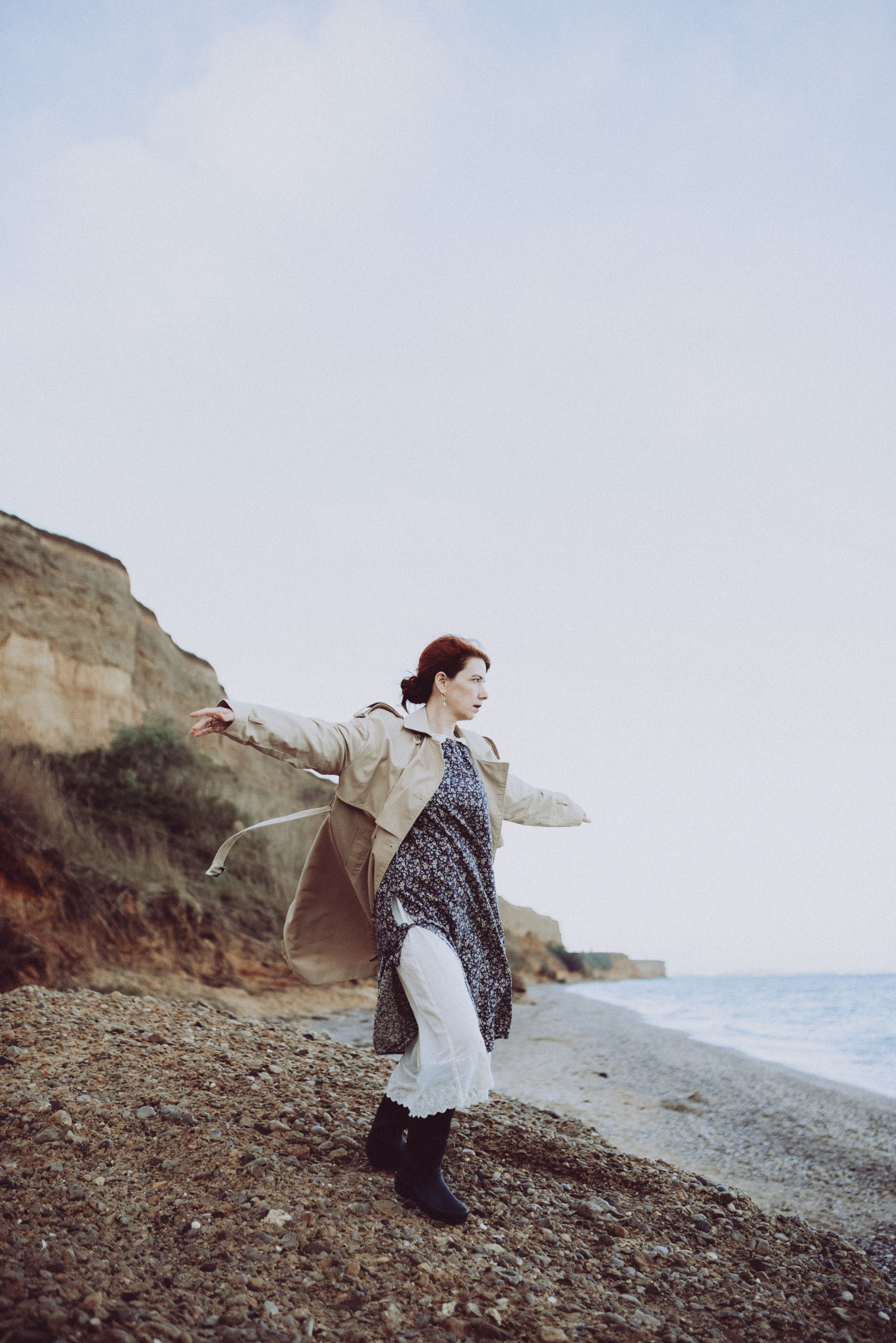 Фототерапия. Лена на пляже