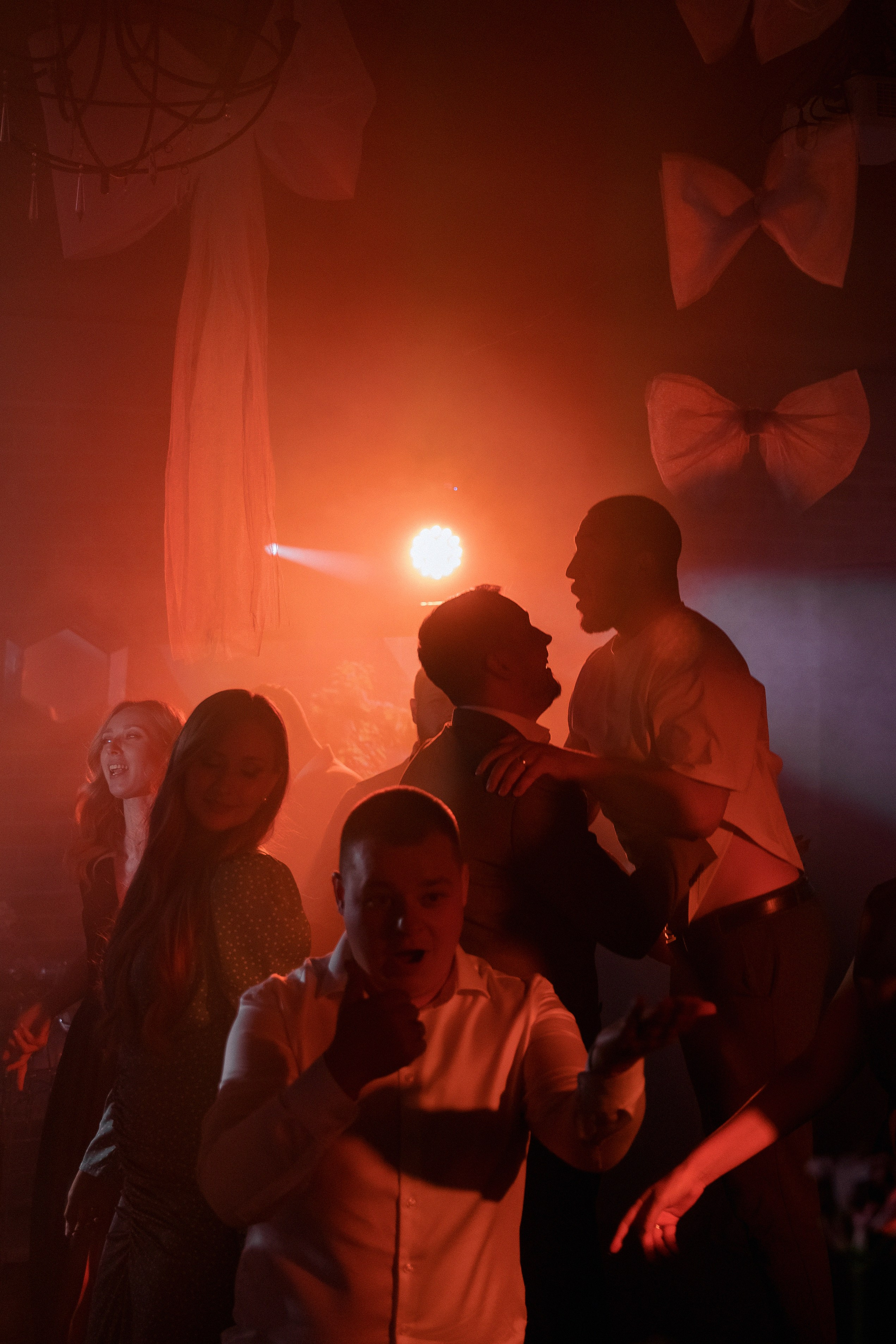 Золотая осень Андрея и Дарьи в Art Village Club. Свадебный фотограф Москва