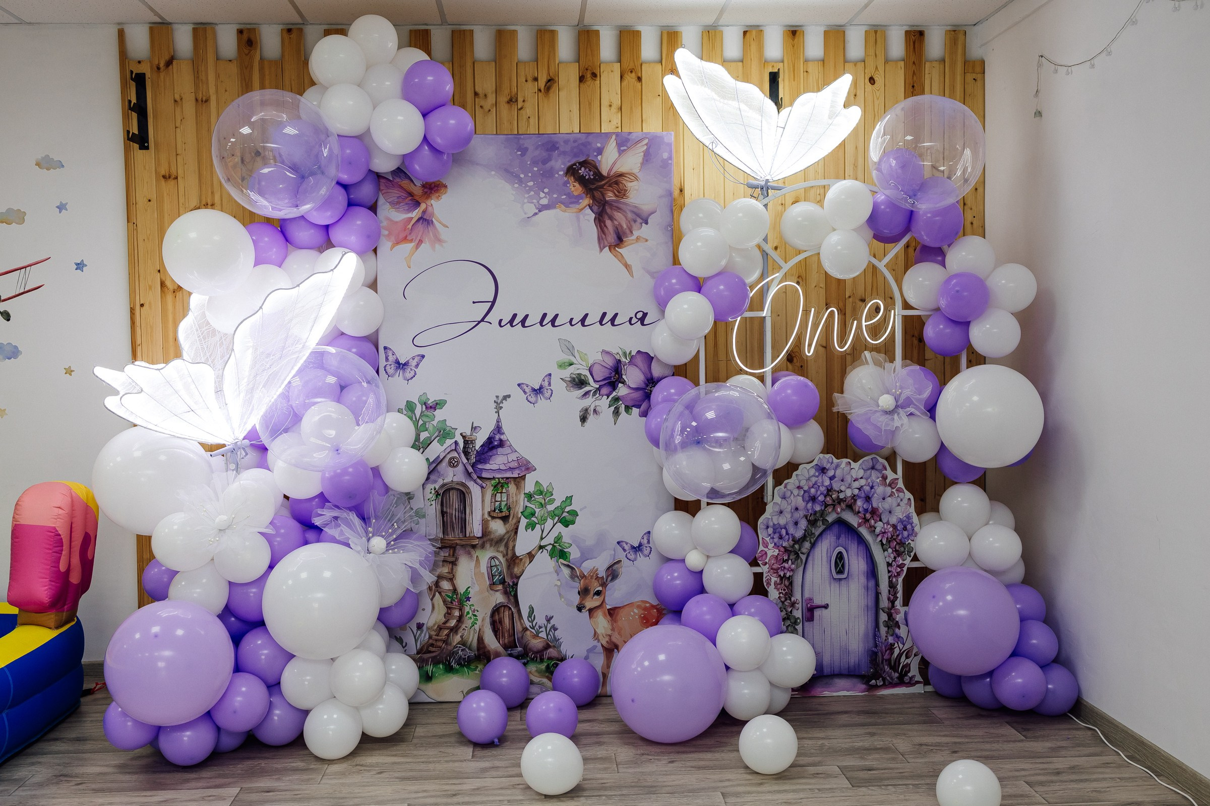 Эмилии 1 год. Семейный фотограф в Волгодонске Краченцева Анна