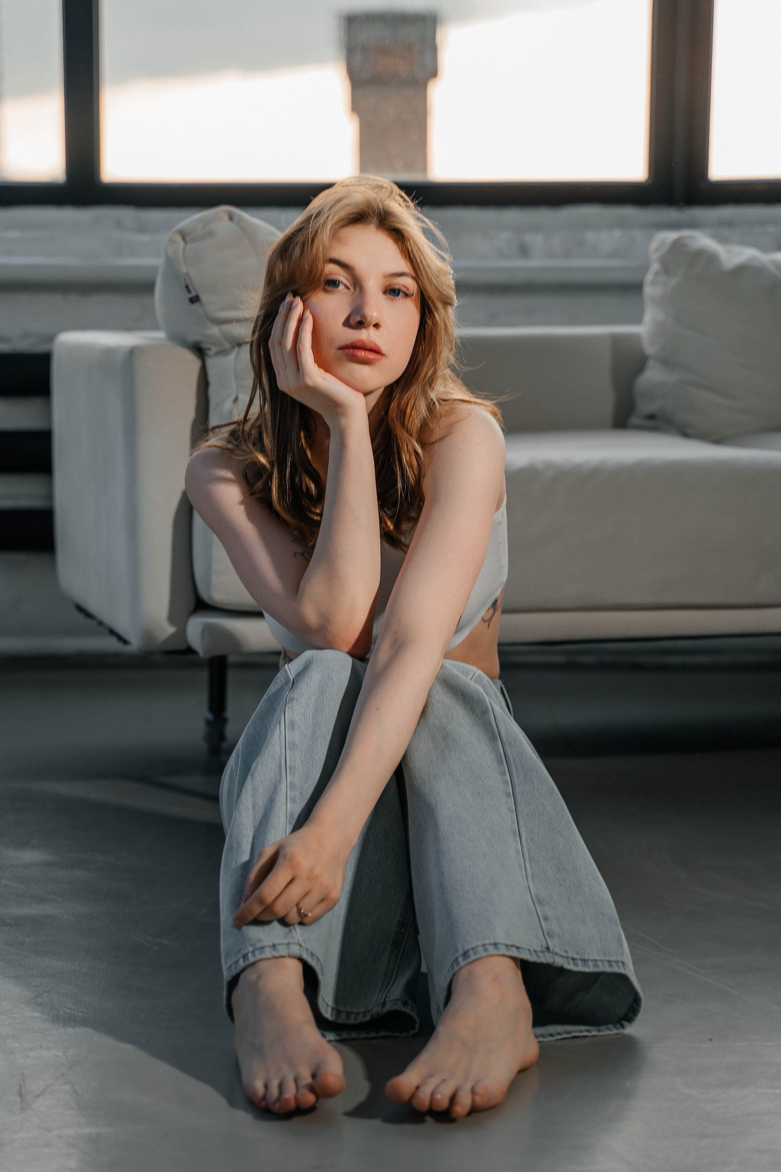 Съемки в интерьере студий. Виктория Алпеева — фотограф по любви