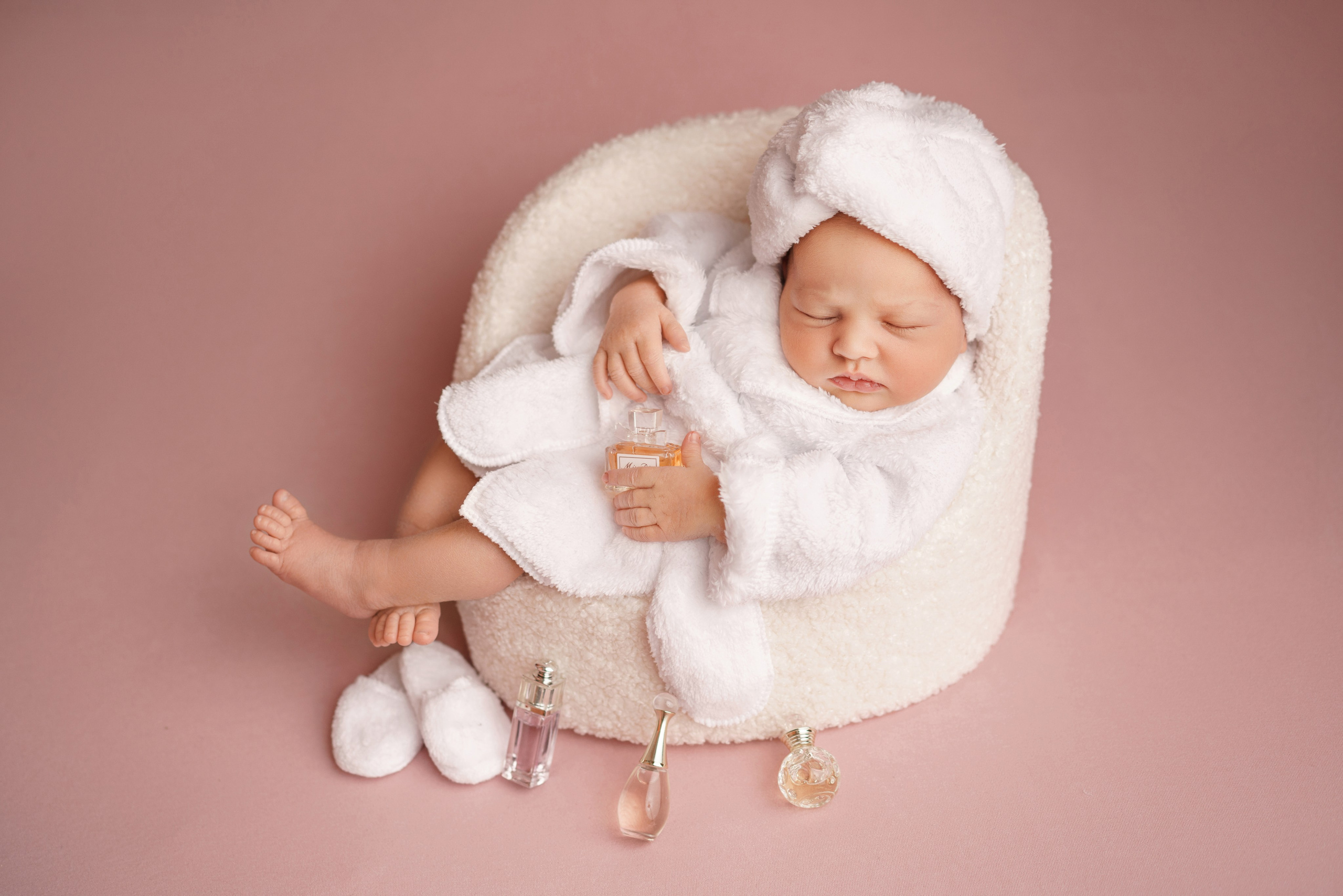 Фотосессия новорожденных | Галерея трогательных кадров малышей в стиле newborn. Фотосессия новорожденных в Москве и Московской области | Профессиональный фотограф newborn — Татьяна Иванова