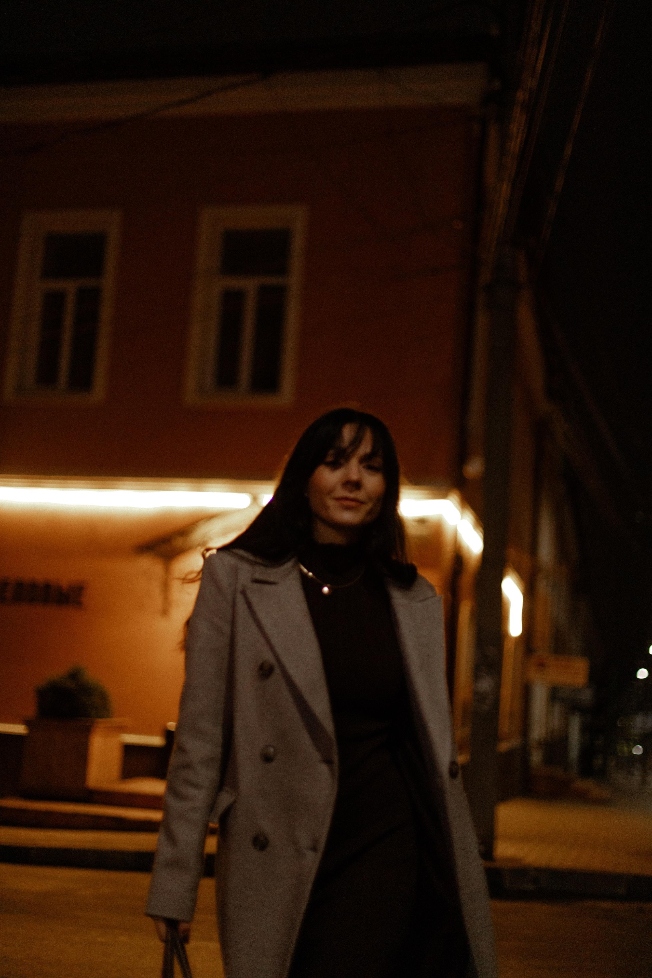 Светлана. Прогулка по ночному городу. Фотограф Мария Щеголькова. Чувственный женский портрет