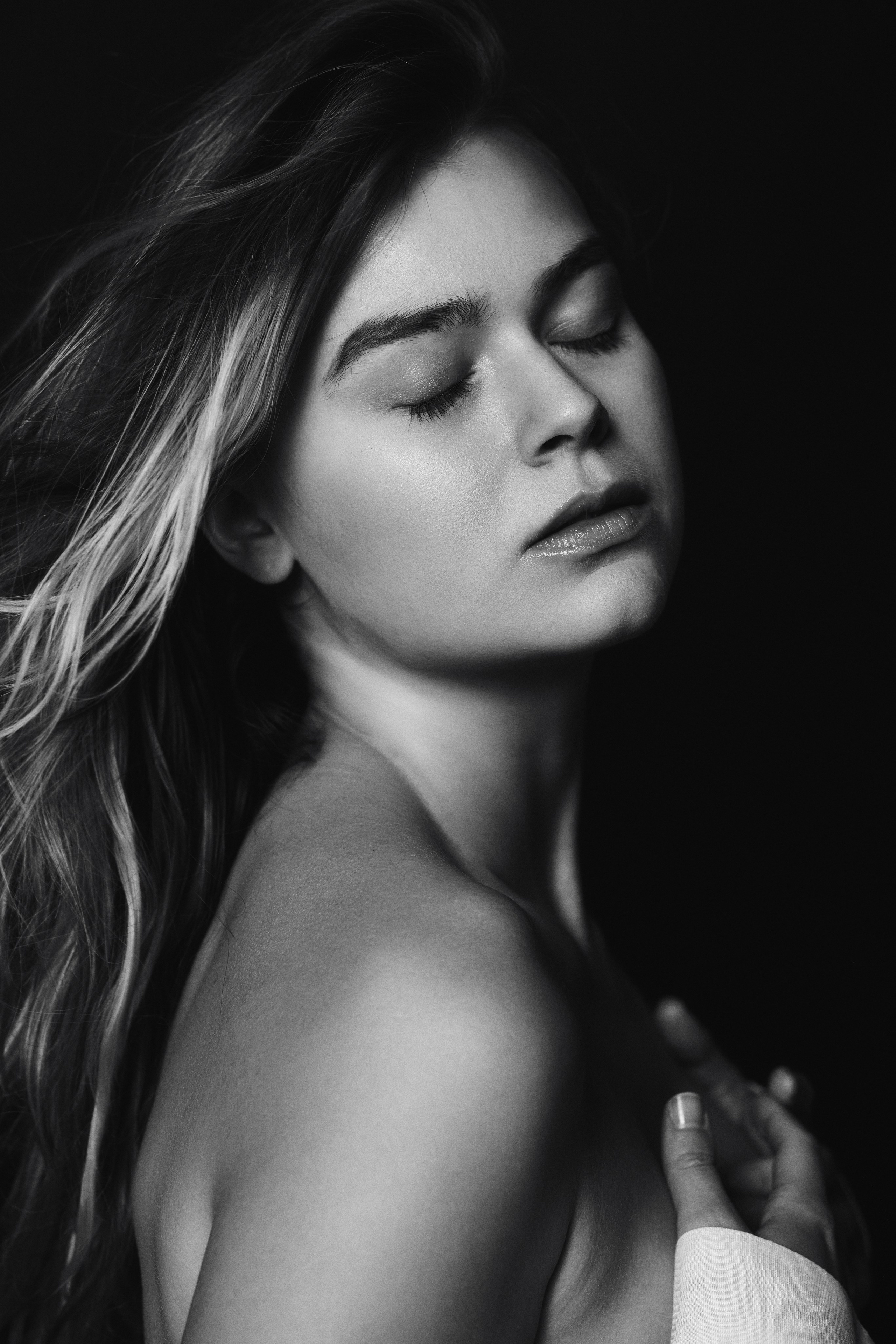 Портретная съемка: красивые портреты на заказ — Студия фотографии. Портретный фотограф в Москве Виталий Пересветов