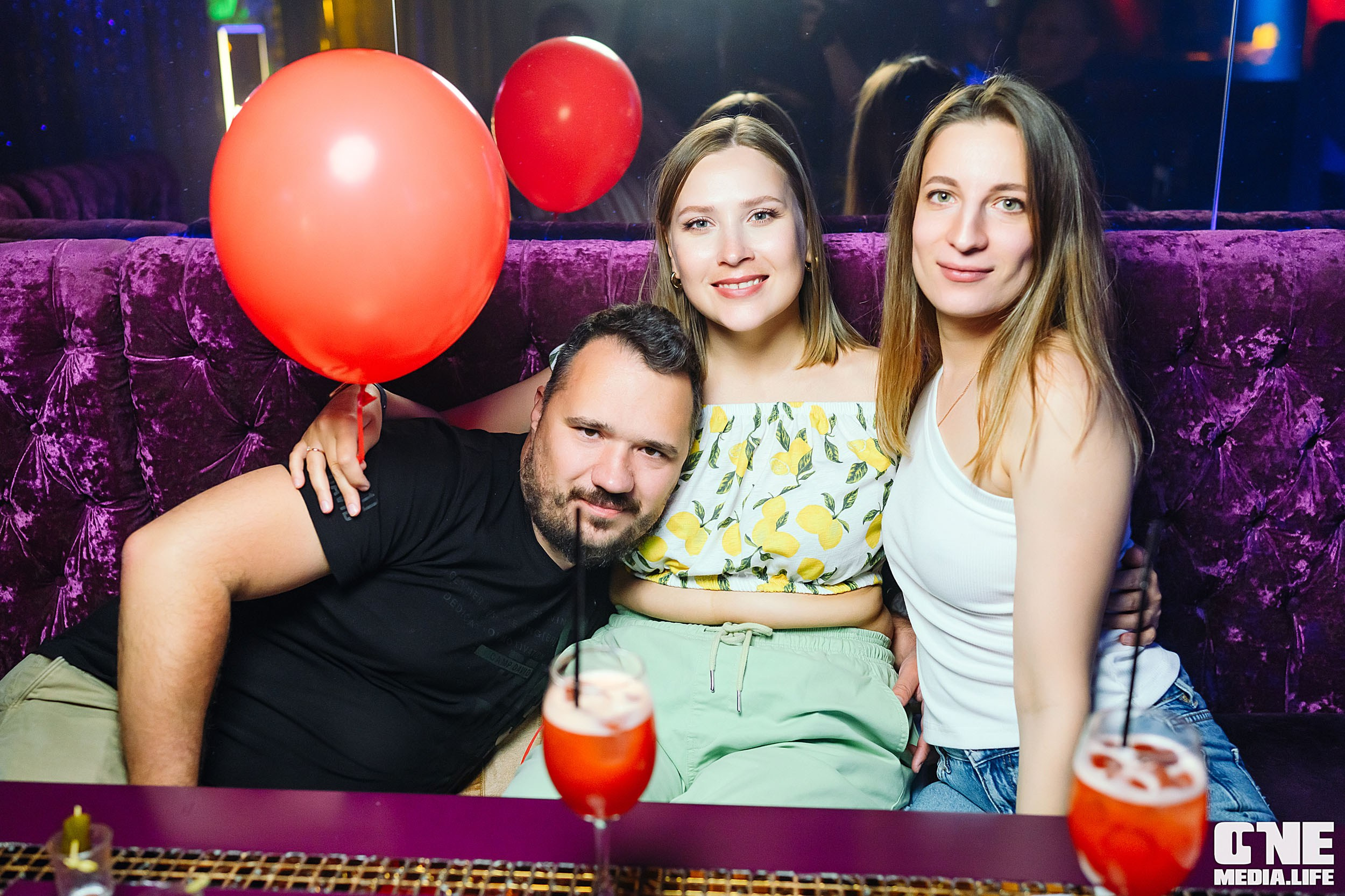 Фоторепортаж из караоке-клуба Эйфория. One Media Life: фоторепортажи, фотоотчеты с мероприятий и заведений