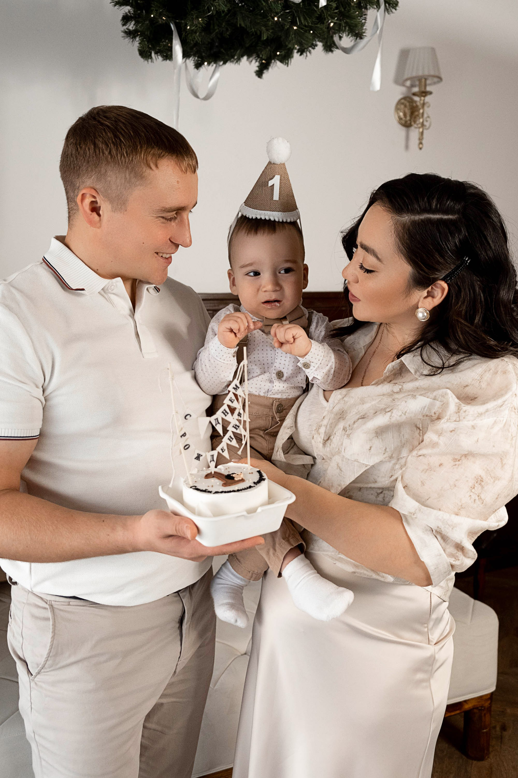 Джамиля, Юра и малыш Андрюша: Новогодняя. Свадебный и семейный фотограф в Тюмени Екатерина Дубровина