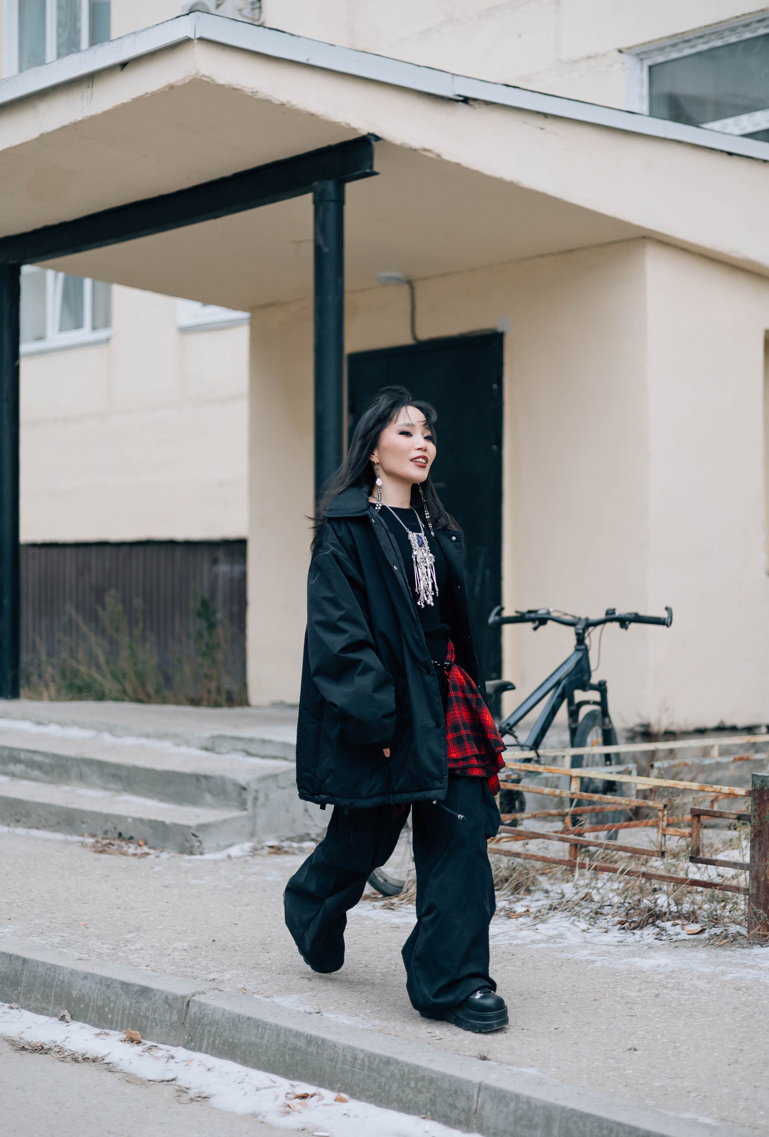 Уличная фотосессия в Якутске. Фотограф Якутск Зоя Николаева