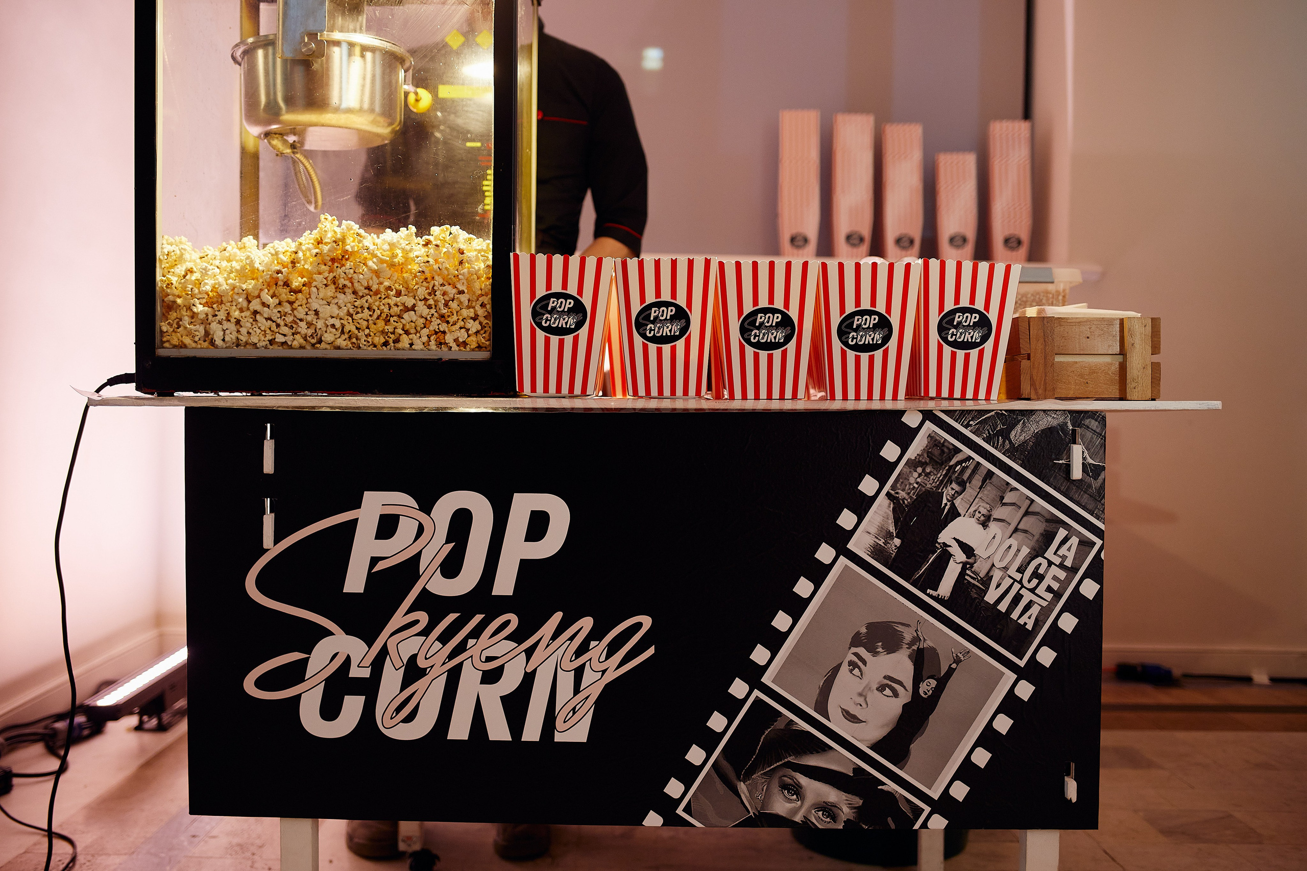 Корпоратив Skyeng. Репортажный фотограф в Москве Константин Дерягин