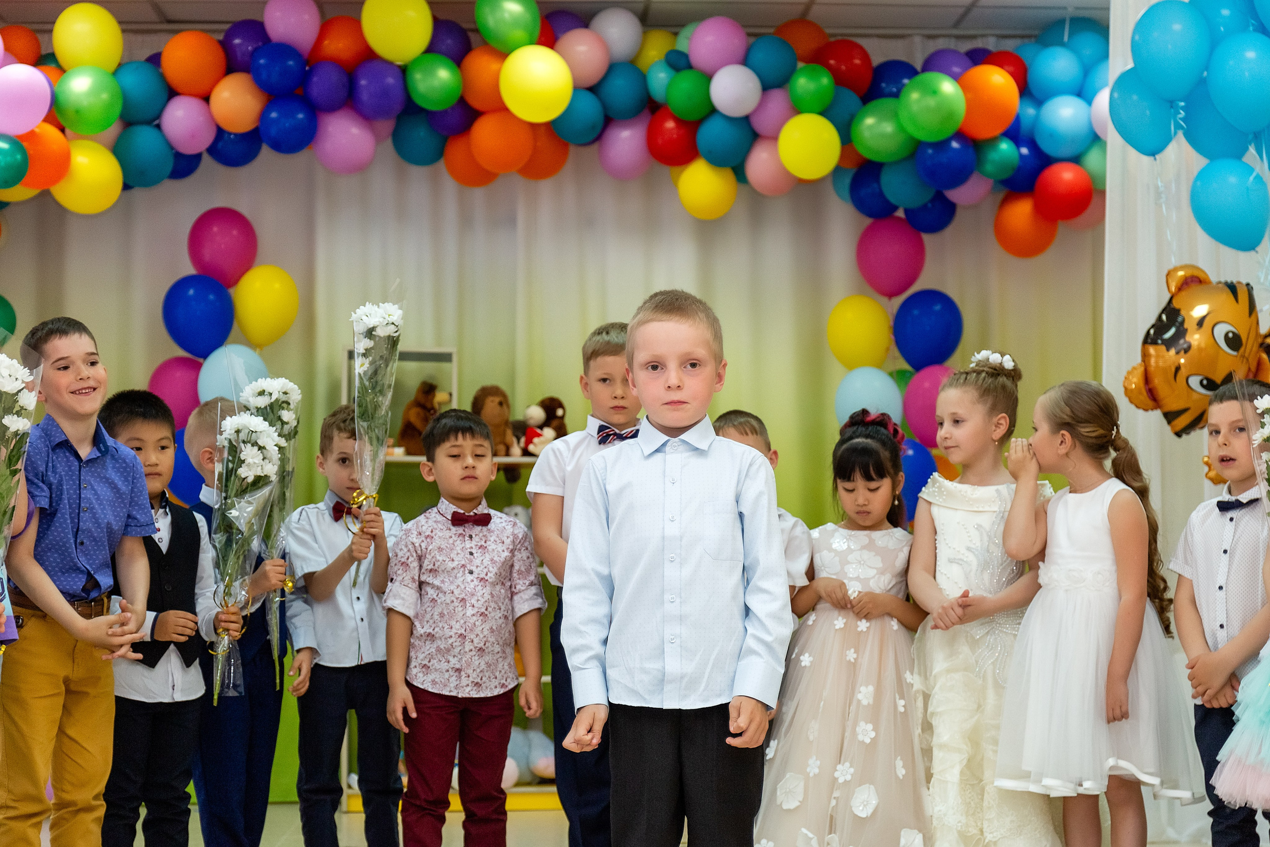 Выпускной. Детский сад «Тигрёнок». Стильный выпускной альбом Владивосток фотограф Вероника Мигачева