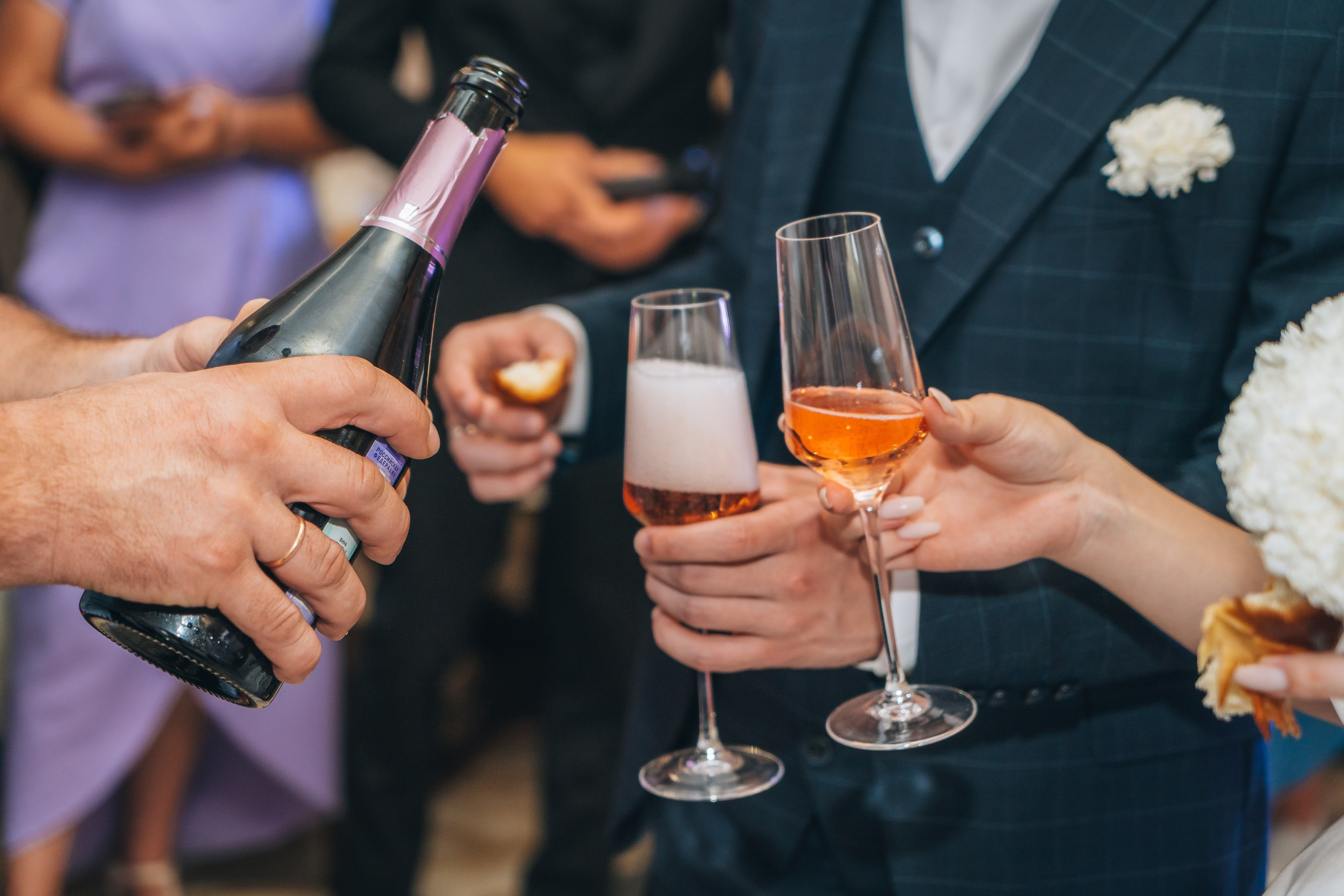 Свадьбы, дни рождения и банкеты. Фотограф и видеограф в Новотитаровской и Краснодаре — Олег Ананко