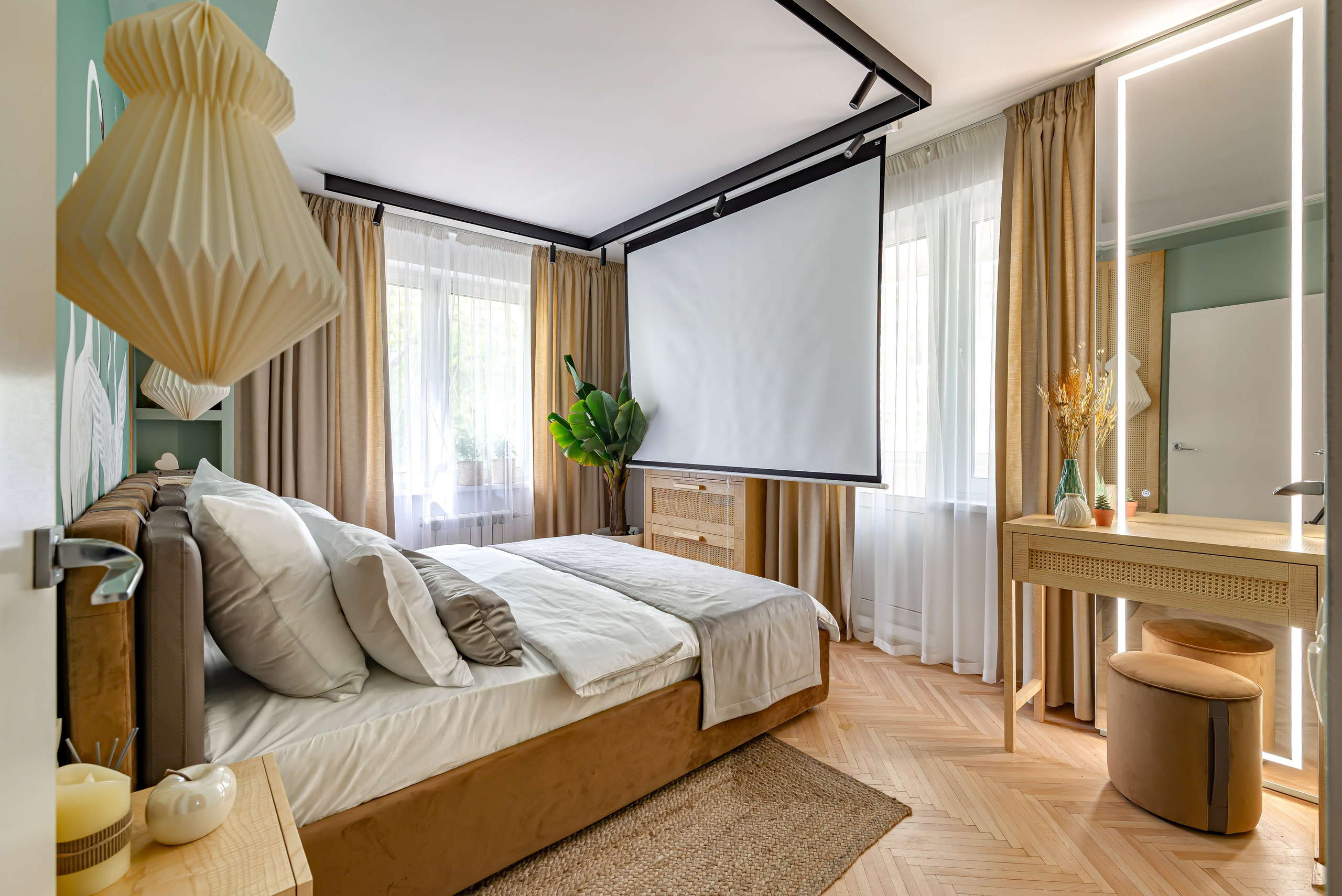 Спальня для телепроекта Большие Перемены на канале Россия 1. Интерьерная съёмка и виртуальные туры — Интерьерный фотограф Кузнецов Сергей (photopixiq)