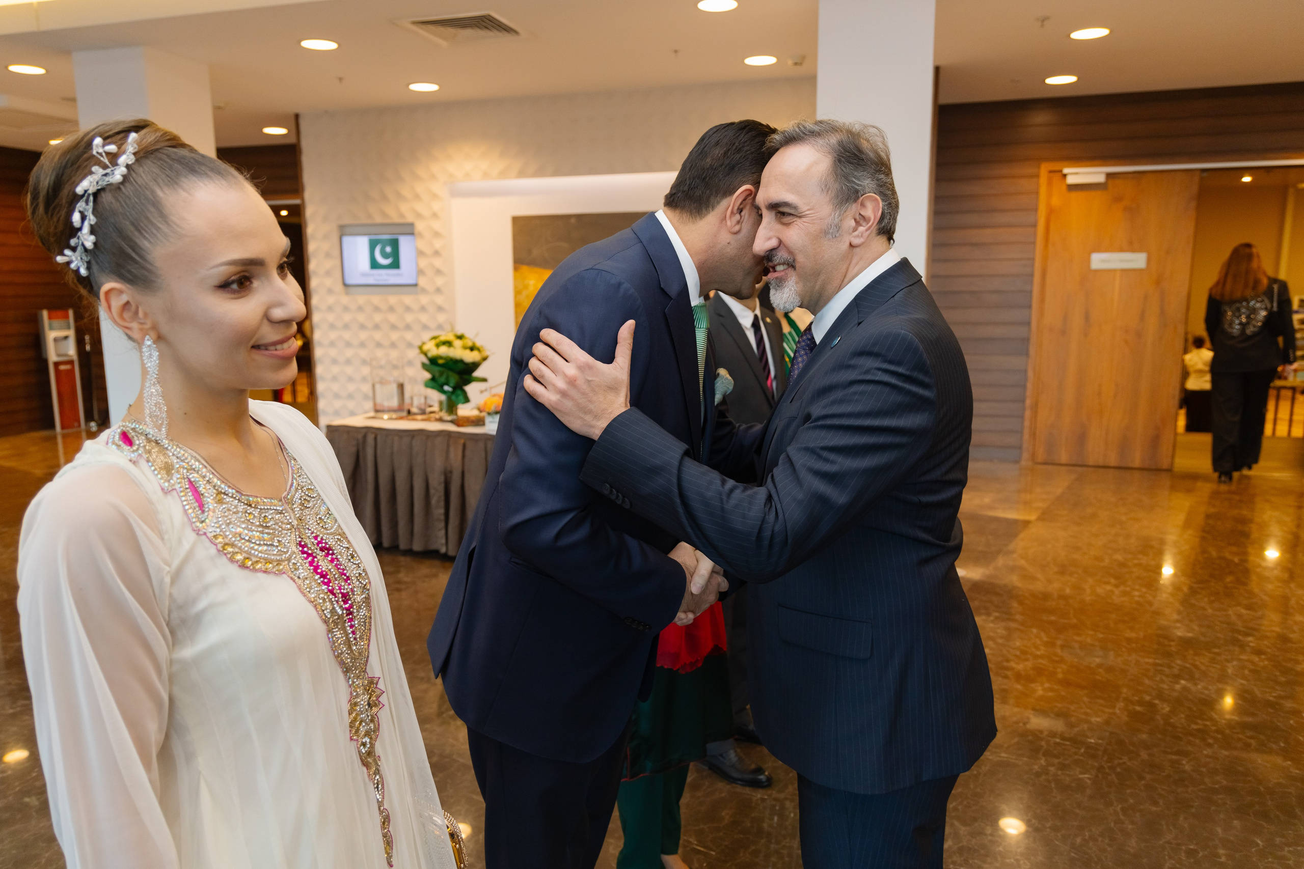 Фотосъемка делегации Пакистана в Беларуси в отеле Марриотт. Свадебный фотограф в Минске/Беларуси Сергей Спиридонов