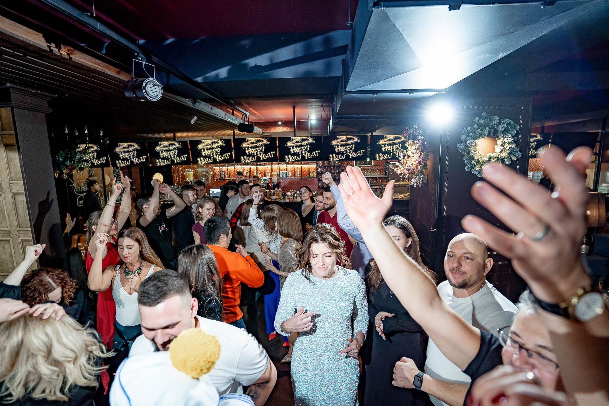 Новый год 2024 в Peoples. Сергей Кошкин. Репортажная и ивент-фотография в Сургуте