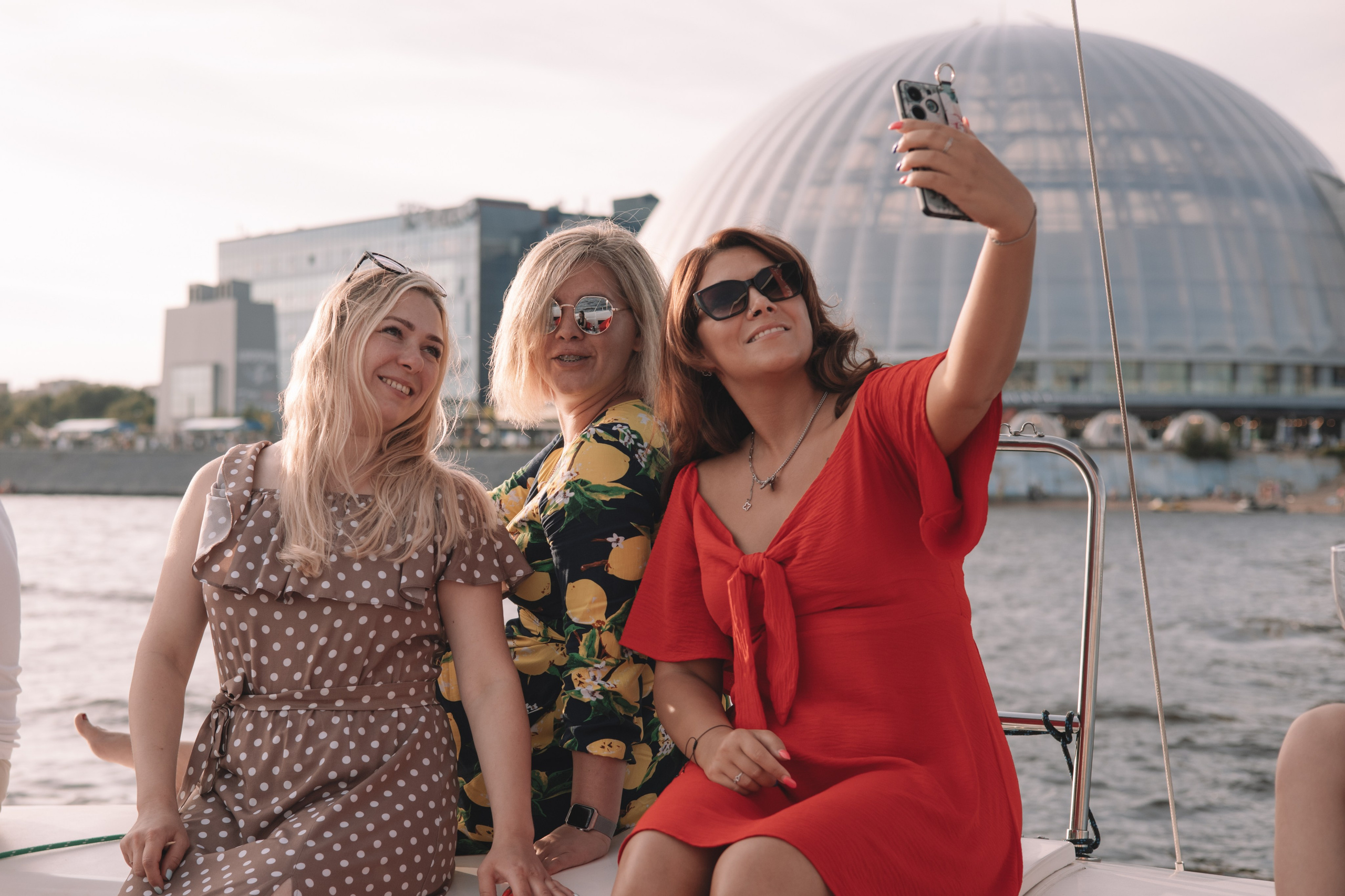 Volna_Piter. Семейный фотограф в Санкт-Петербурге. Запечатление мгновений и ярких воспоминаний в Вашей жизни