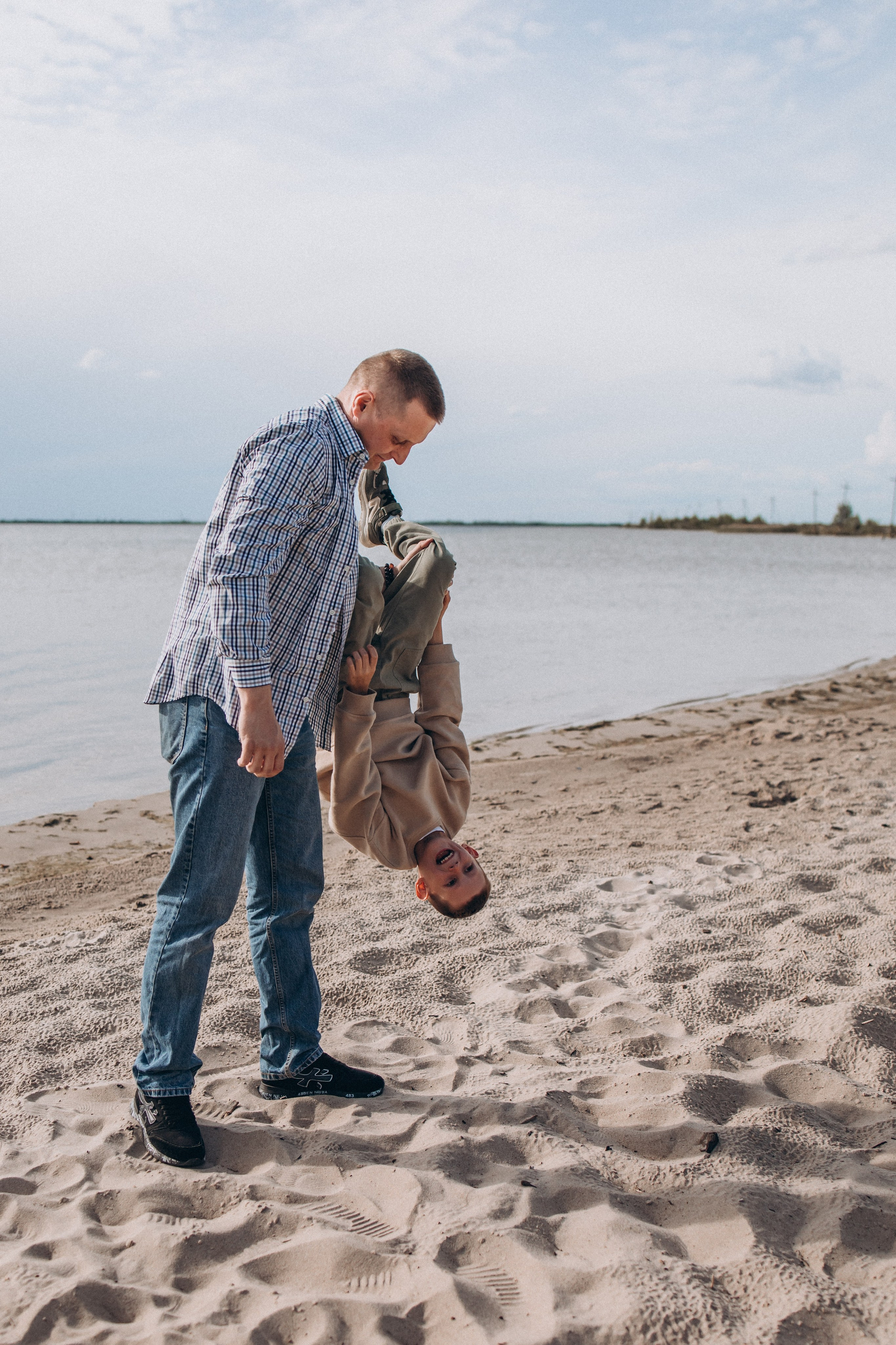 Семья Чаузовых. Семейный фотограф Нижневартовск Тюмень Ефимова Ирина