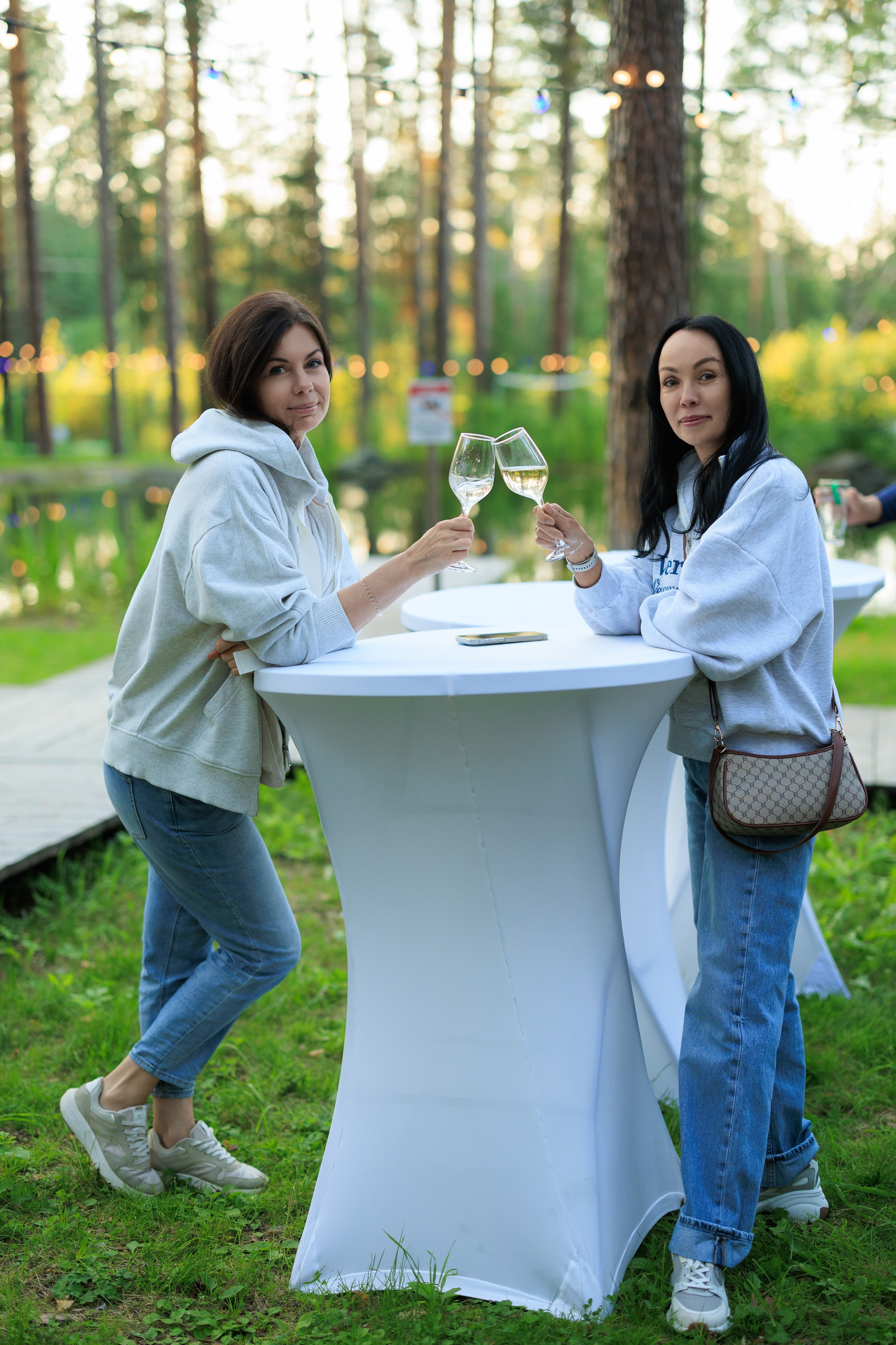 Корпоратив в «Лесу». Контент для бизнеса в Екатеринбурге Полдень Медиа