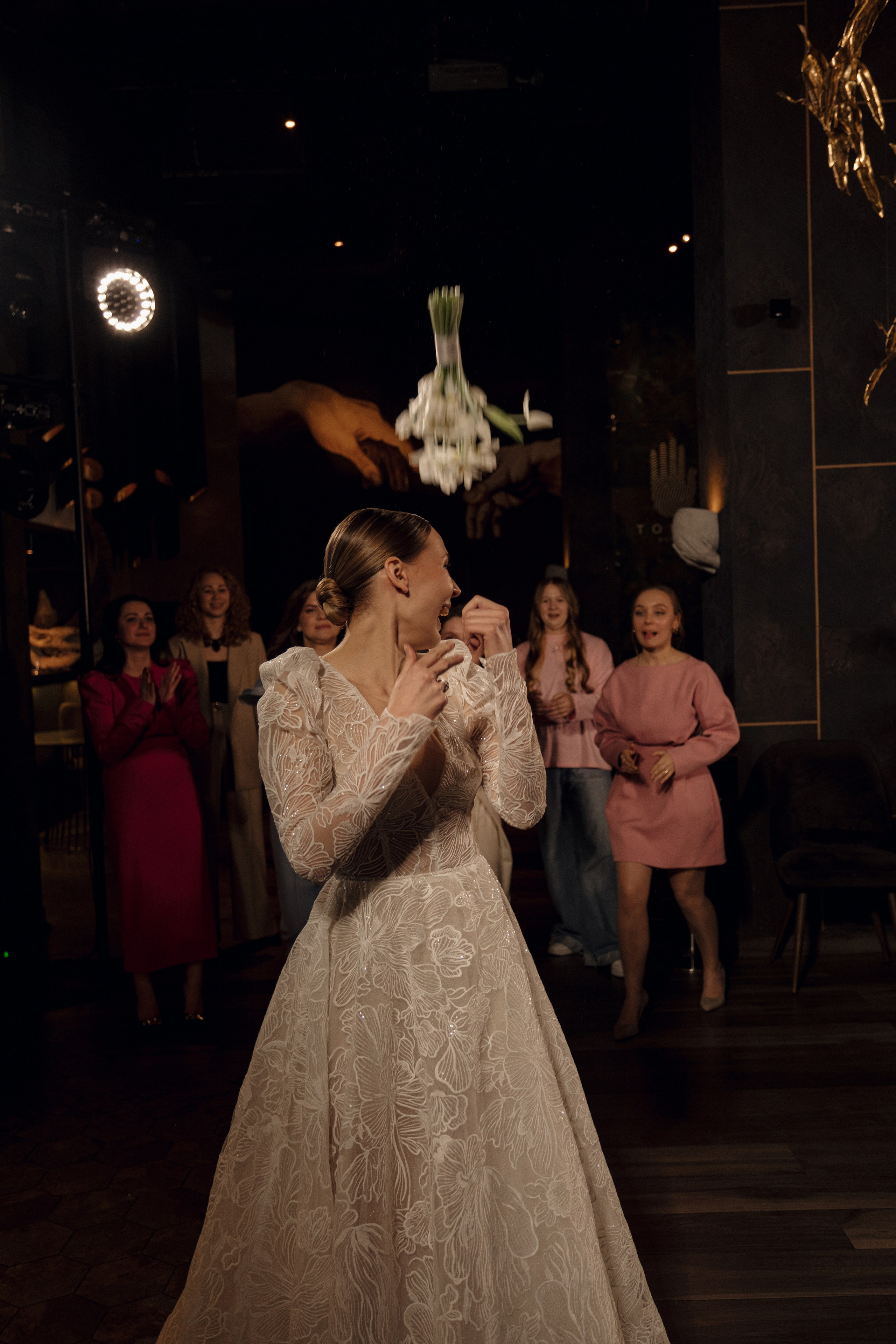 Touch. Сентиментальная свадебная фотография